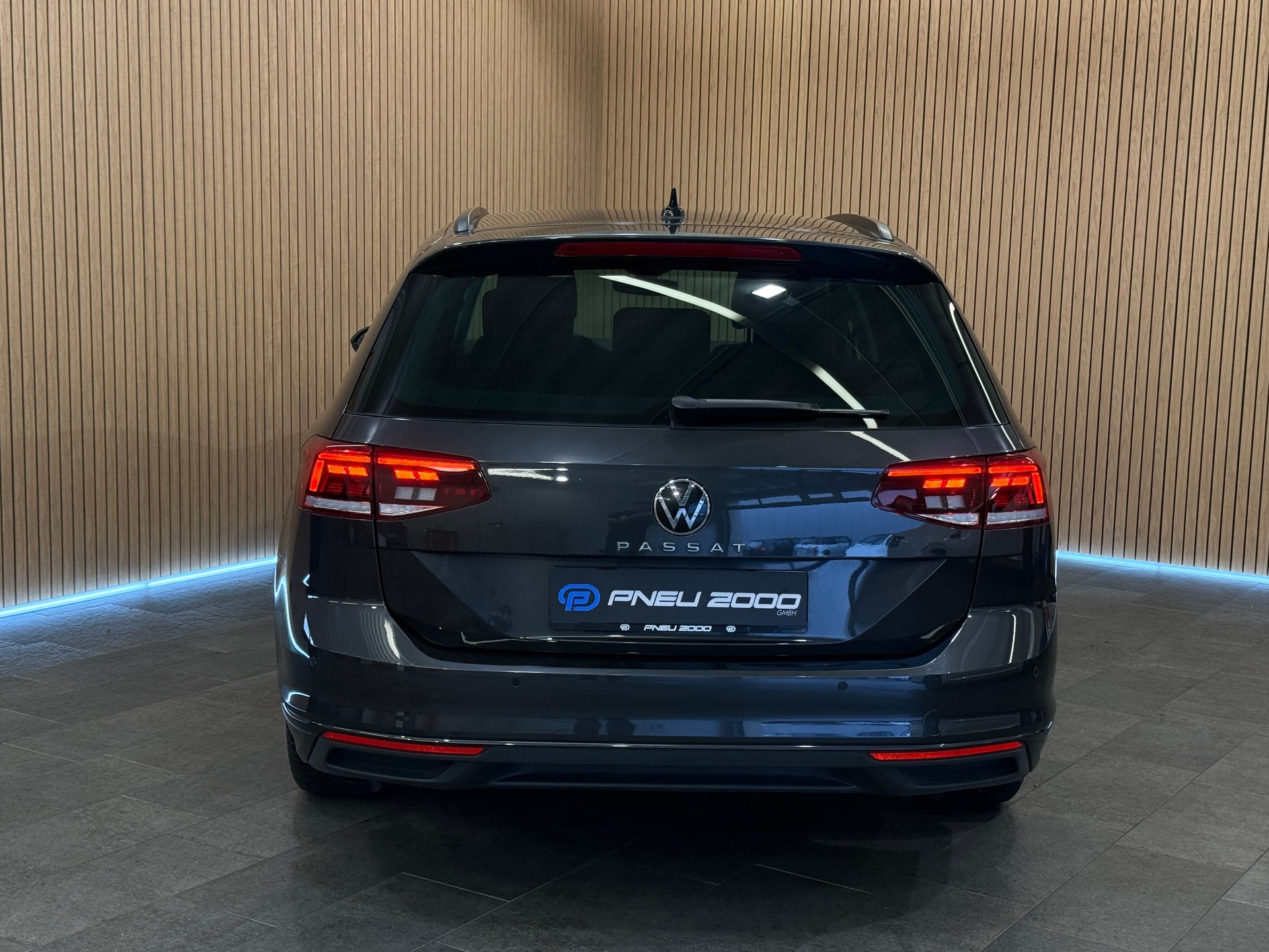 VW Passat Variant 1.5 TSI EVO Business DSG-image-3