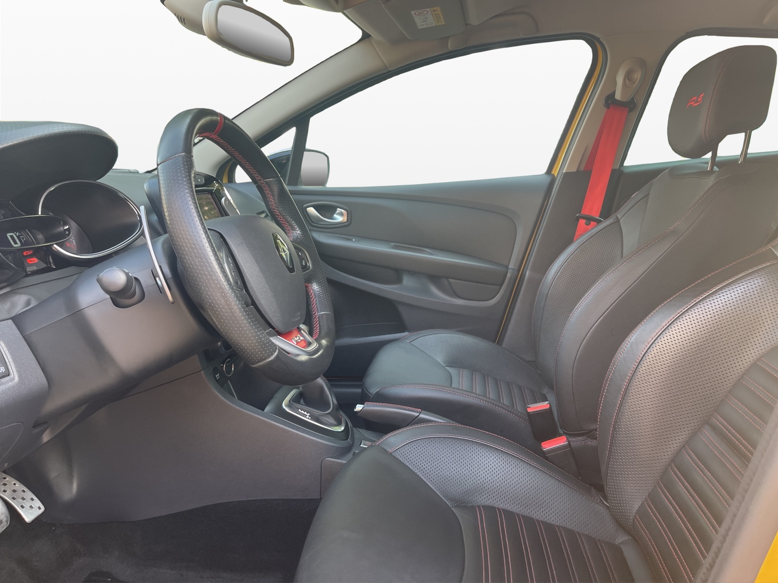 RENAULT Clio 1.6 T RS 220 Trophy EDC-image-8