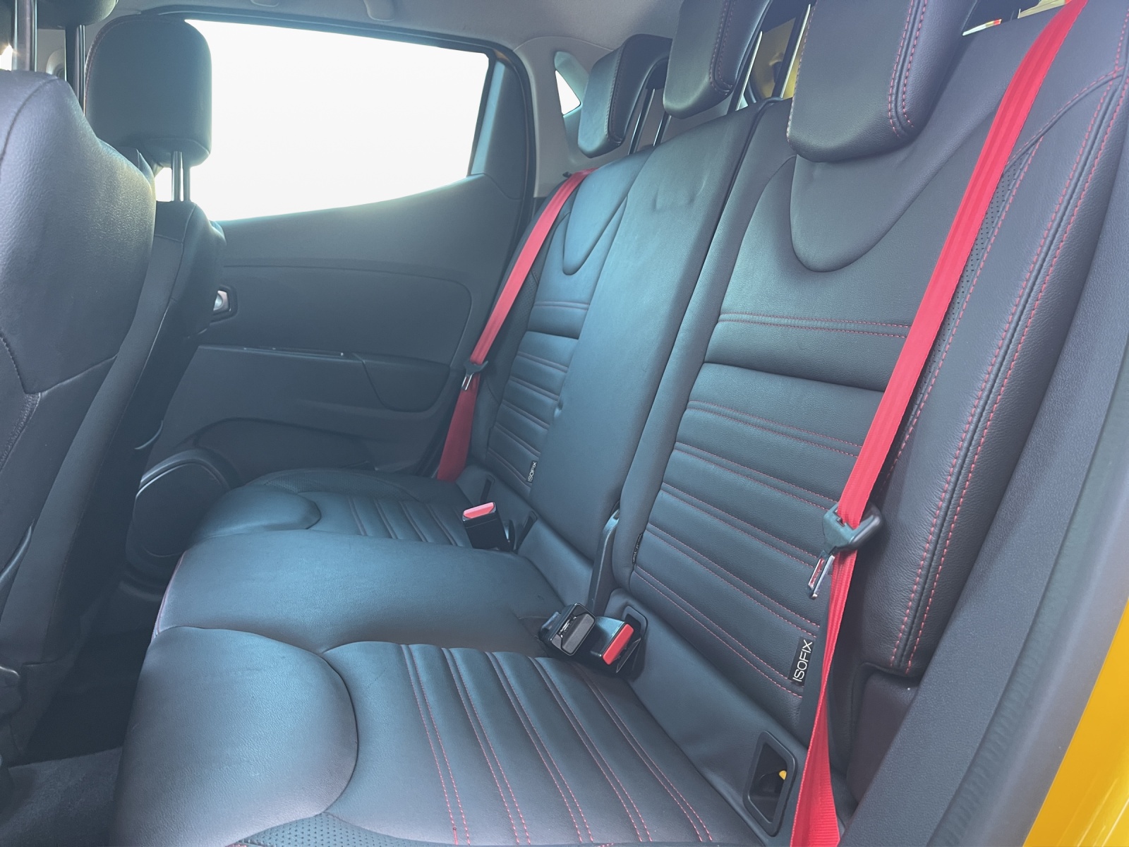 RENAULT Clio 1.6 T RS 220 Trophy EDC-image-17