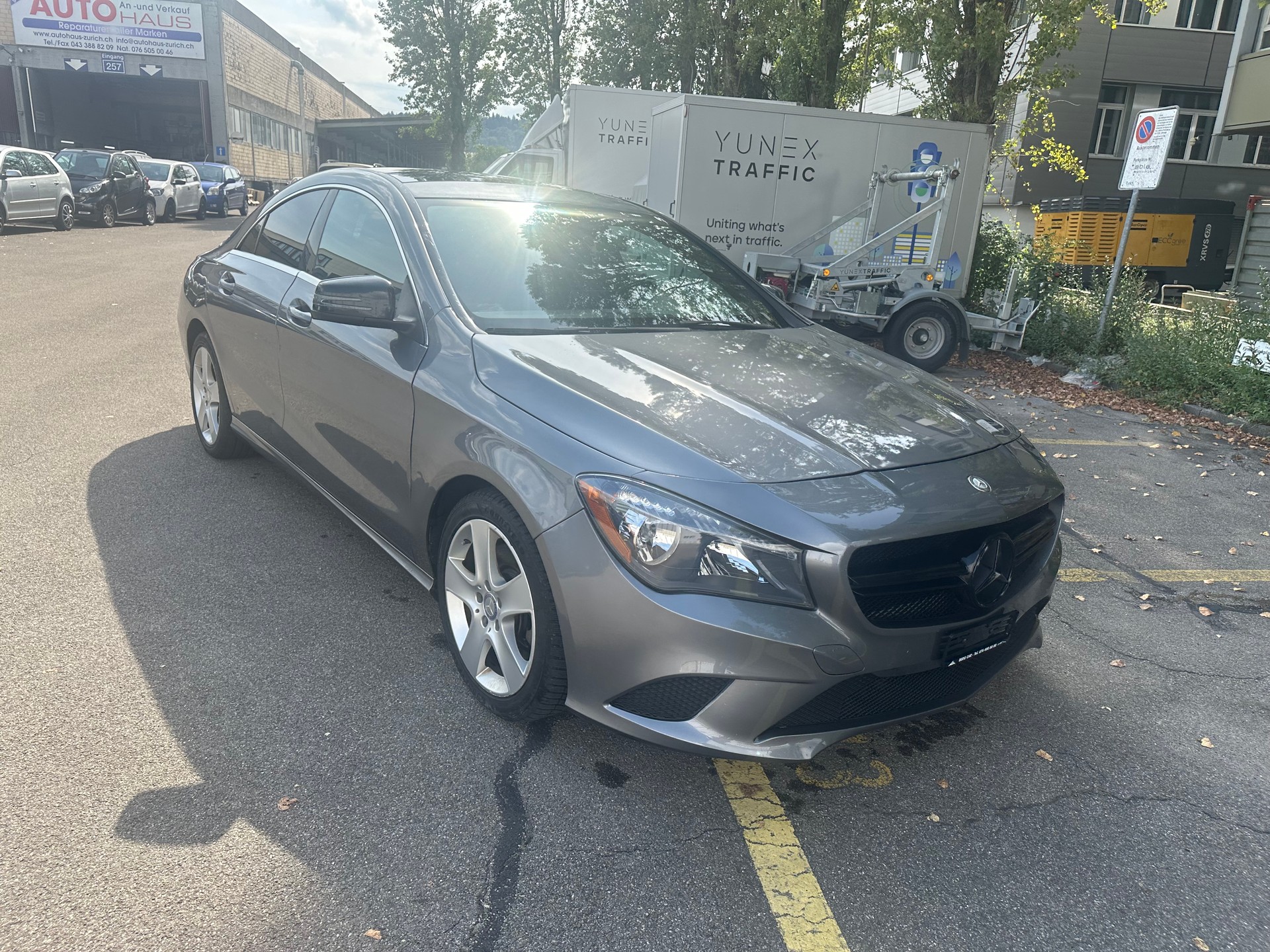 MERCEDES-BENZ CLA 250 7G-DCT 4Matic-image-2