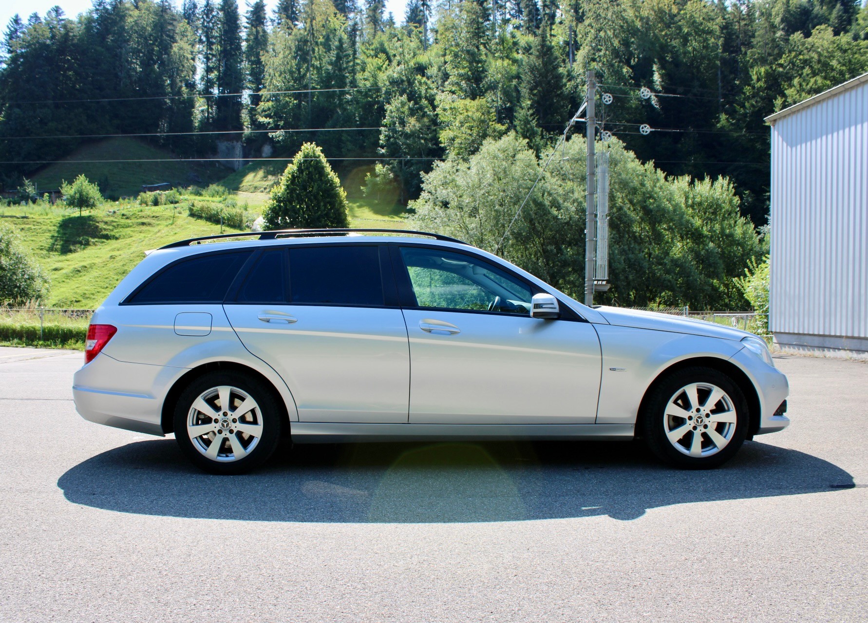 MERCEDES-BENZ C 250 CDI 7G-Tronic-showroom-element-3