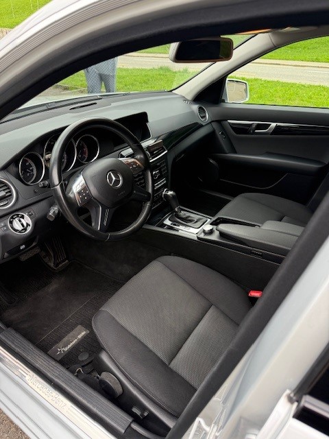 MERCEDES-BENZ C 250 CDI 7G-Tronic-image-8