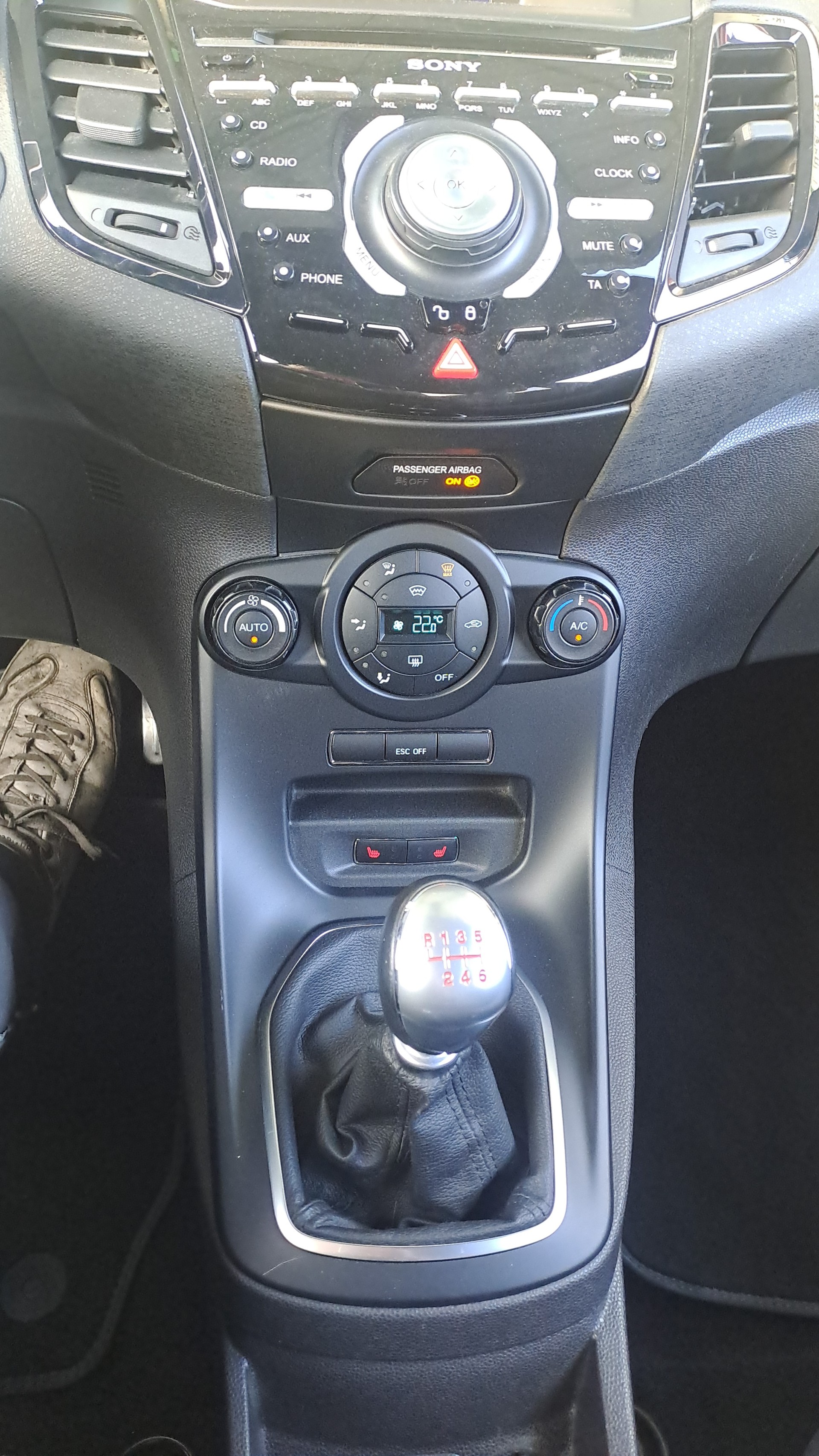 FORD Fiesta 1.6 SCTi ST-image-14