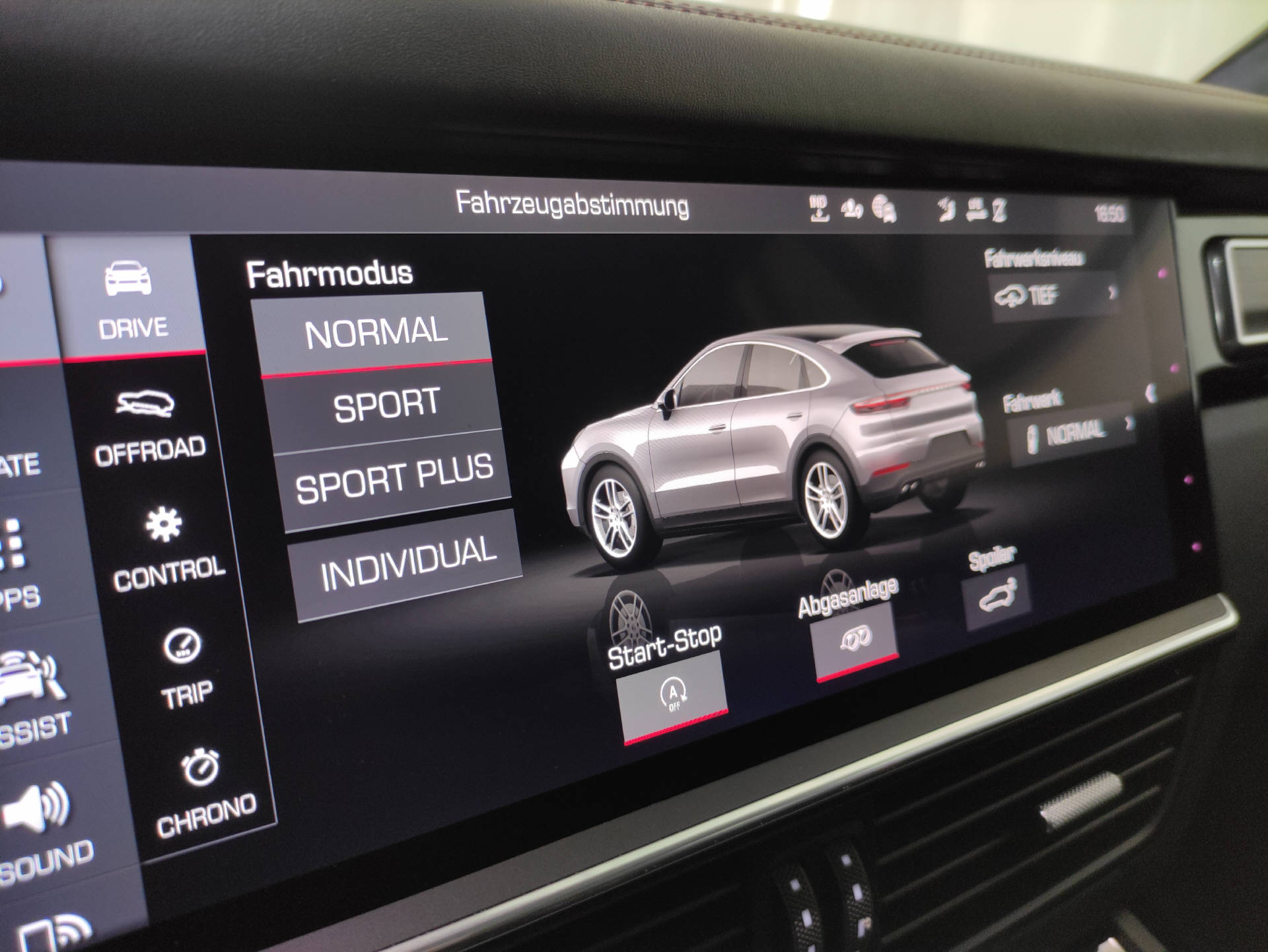 PORSCHE Cayenne Coupé 4.0 V8 GTS-image-7