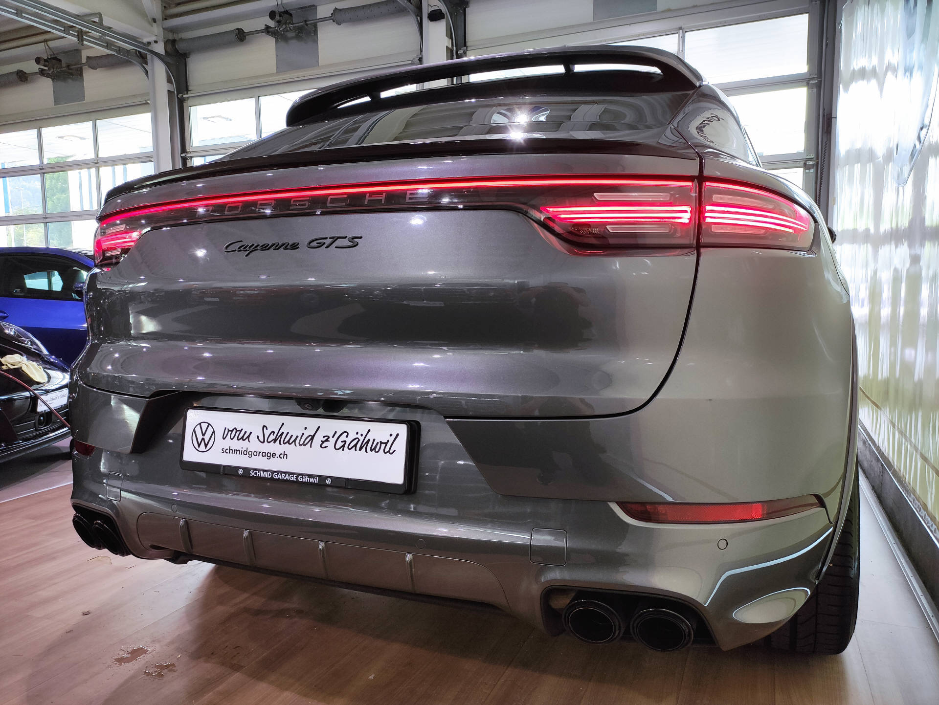 PORSCHE Cayenne Coupé 4.0 V8 GTS-image-14