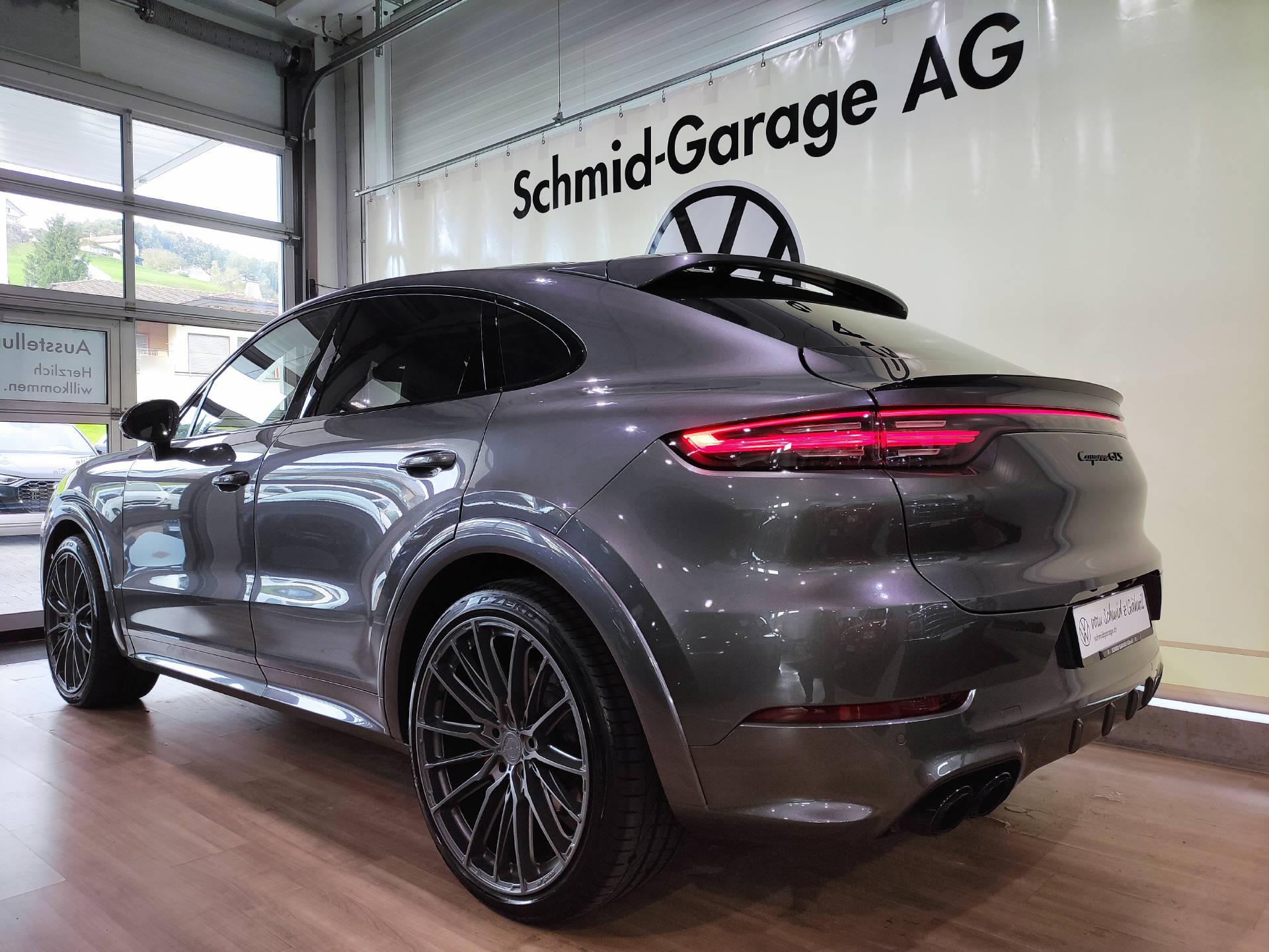 PORSCHE Cayenne Coupé 4.0 V8 GTS-image-15