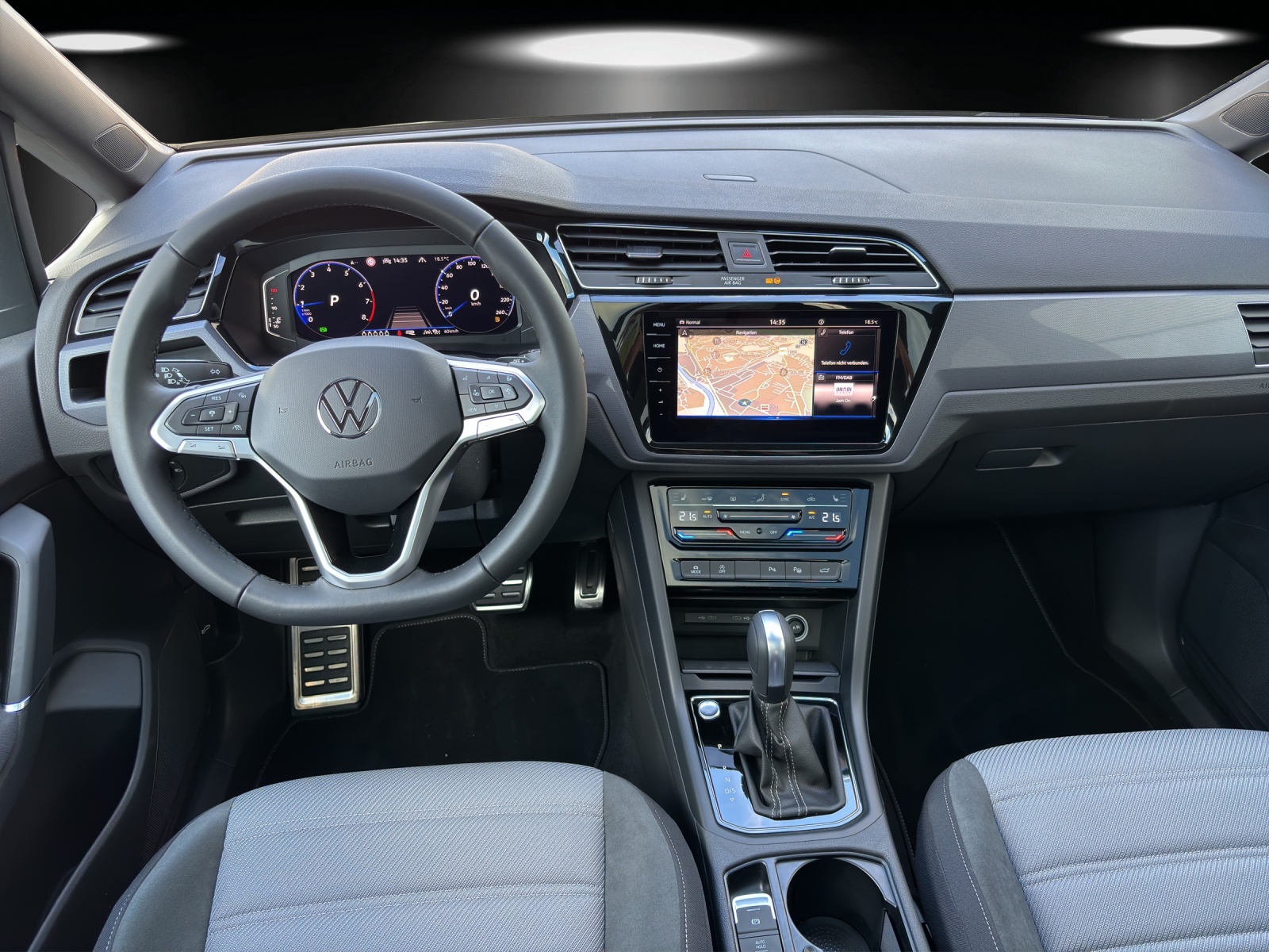 VW Touran 1.5 TSI EVO Highline DSG-image-10