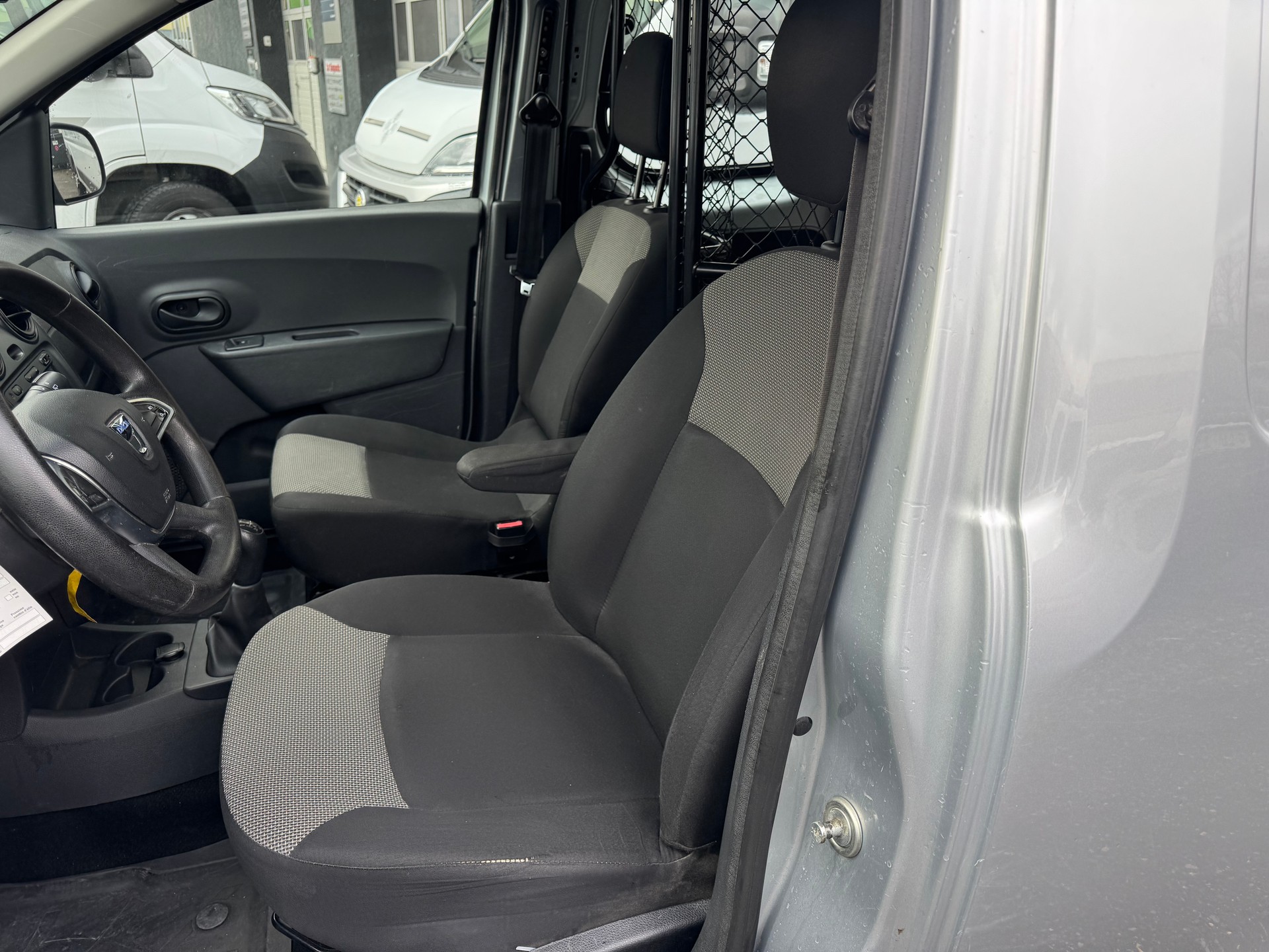 DACIA Dokker Van dCi 90 S&S Unlimited-image-8