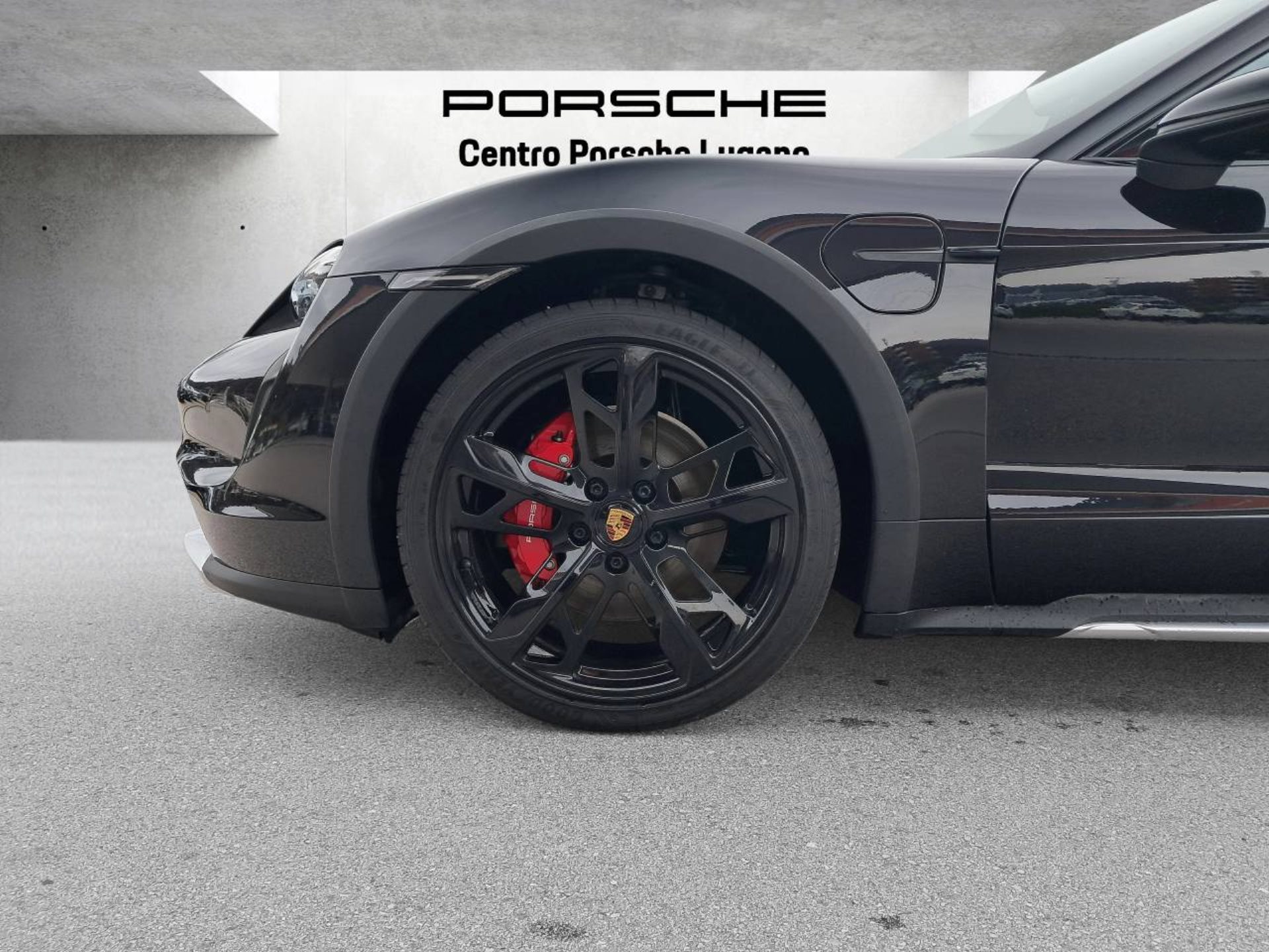 PORSCHE Taycan 4S Cross Turismo (MY22)-image-11