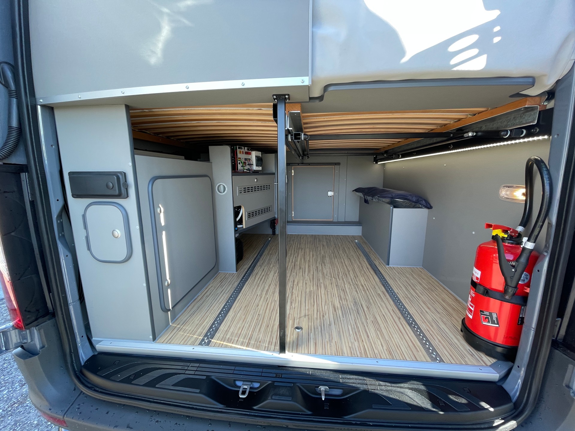CS-REISEMOBILE Luxor auf Basis Mercedes-Benz Sprinter 419 CDI 4x4-image-6