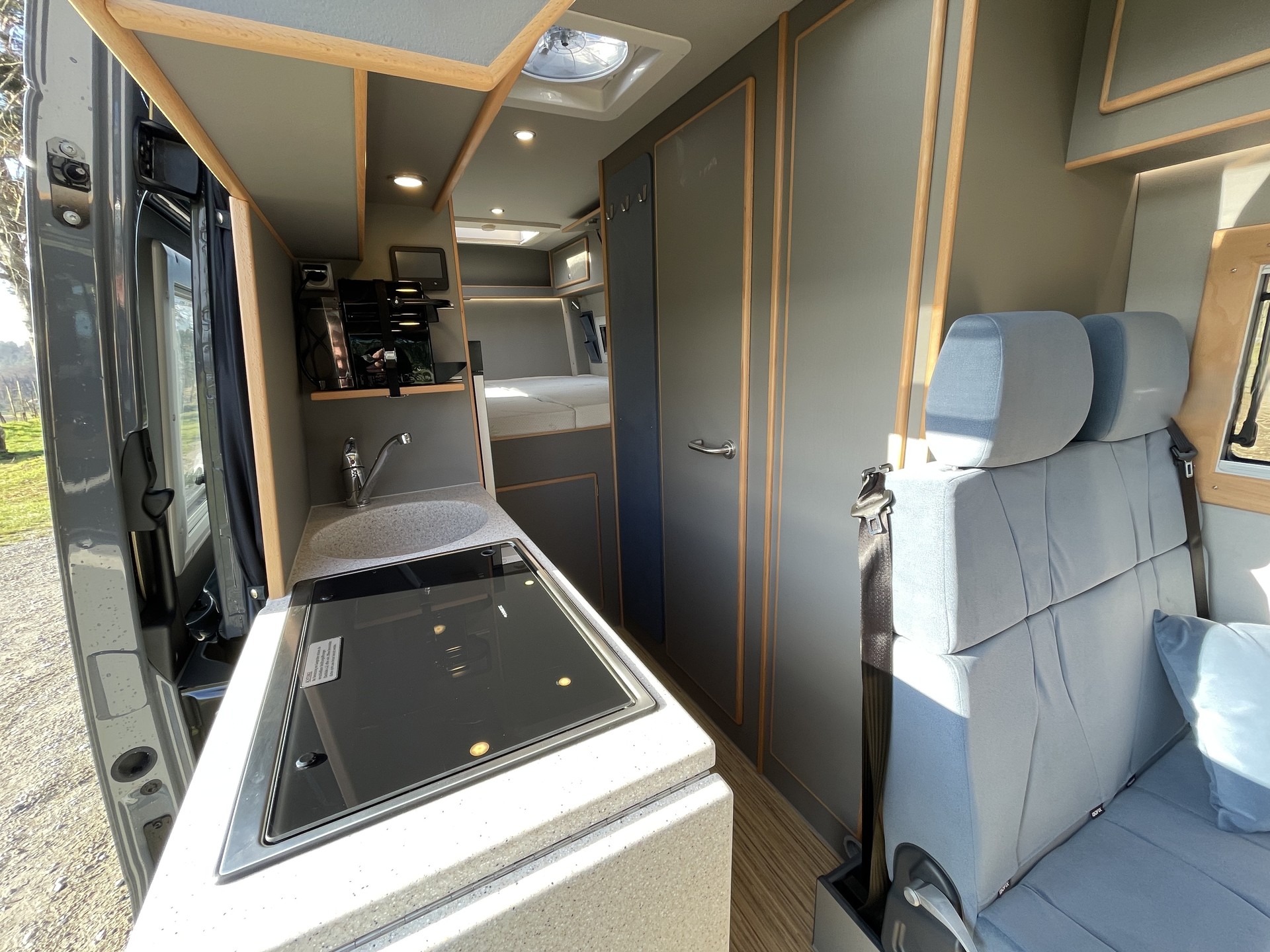 CS-REISEMOBILE Luxor auf Basis Mercedes-Benz Sprinter 419 CDI 4x4-image-10