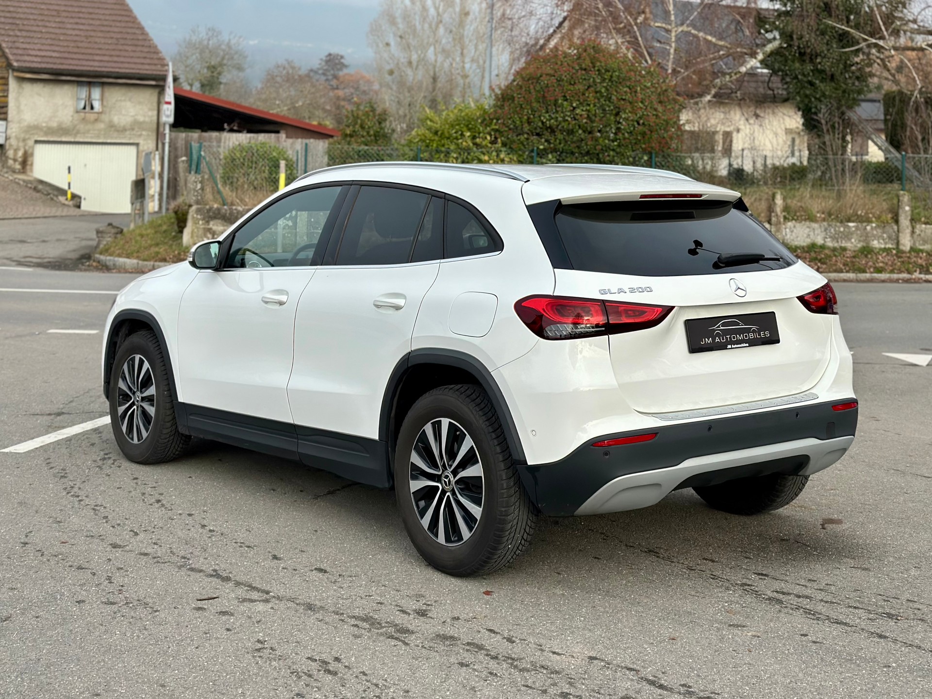 MERCEDES-BENZ GLA 200 Style 7G-DCT-image-3