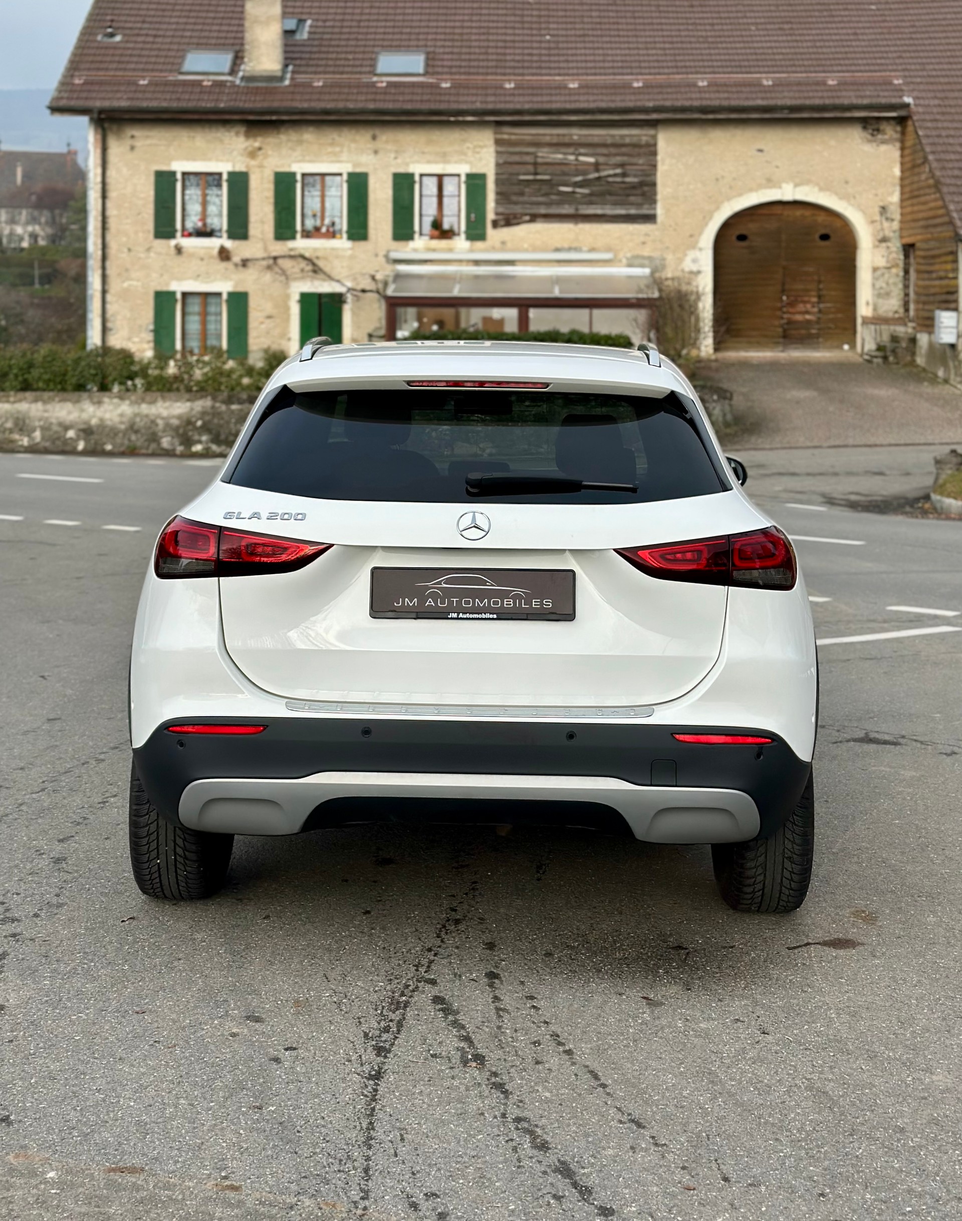 MERCEDES-BENZ GLA 200 Style 7G-DCT-image-7