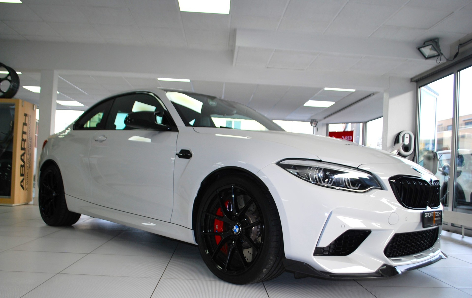BMW M2 CS