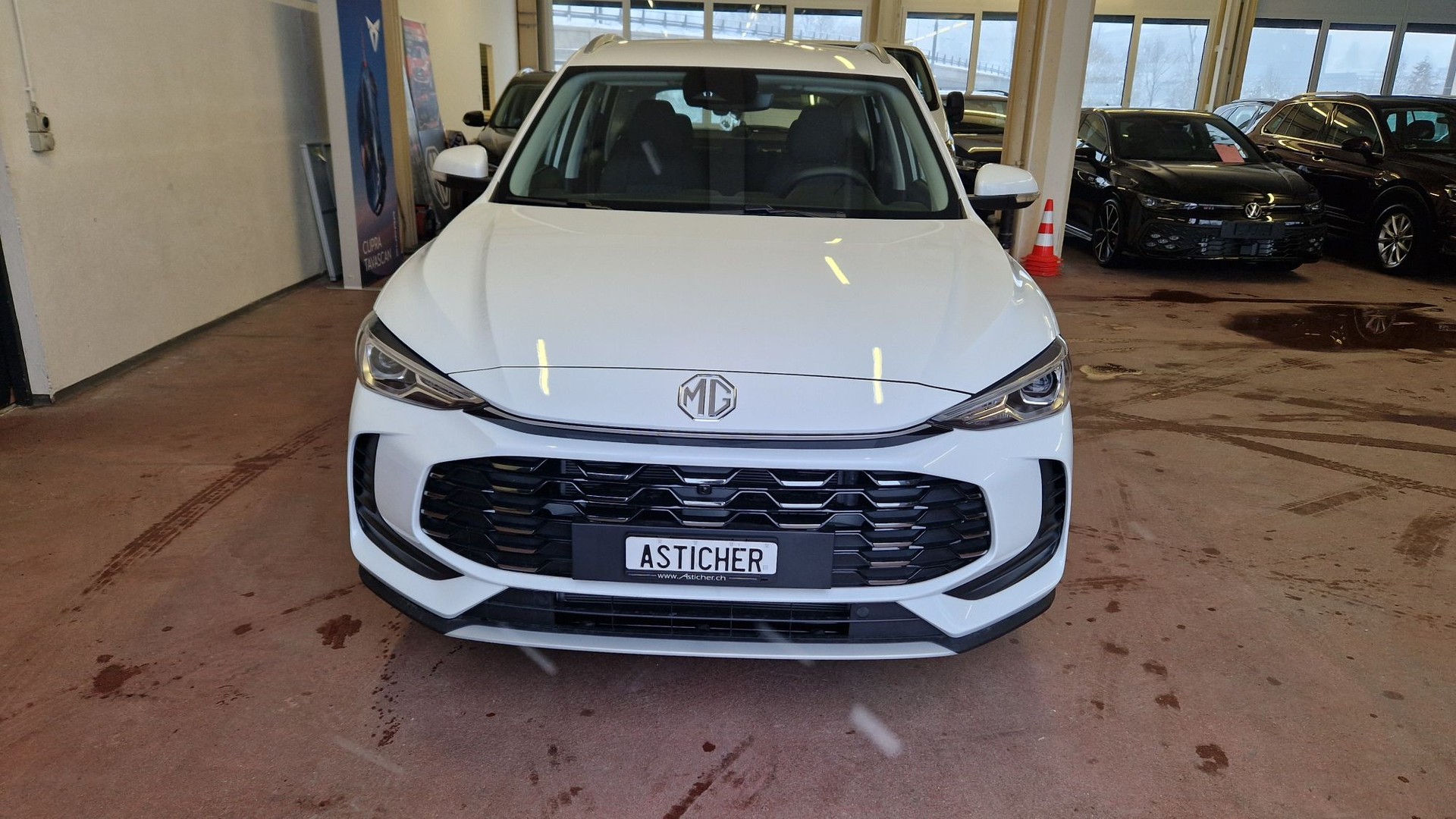 MG ZS 1.5 HEV Comfort-image-4