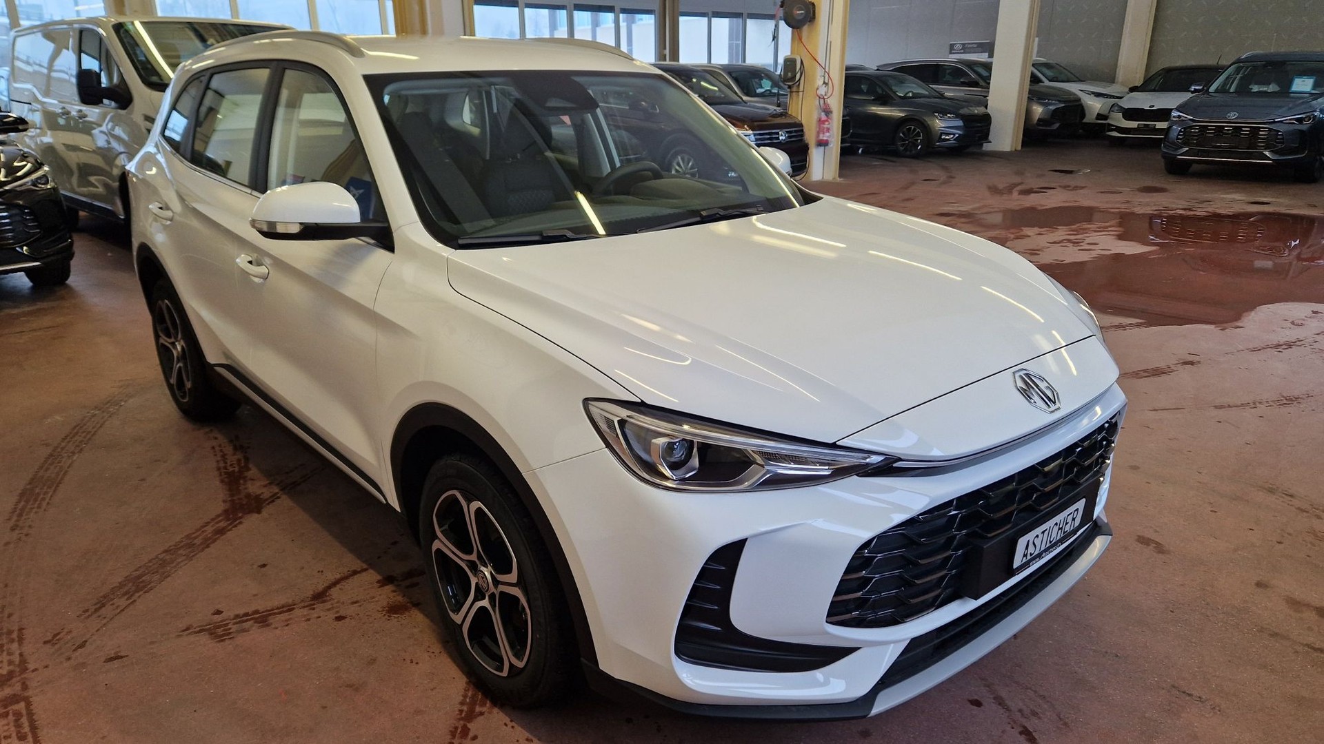 MG ZS 1.5 HEV Comfort-image-5