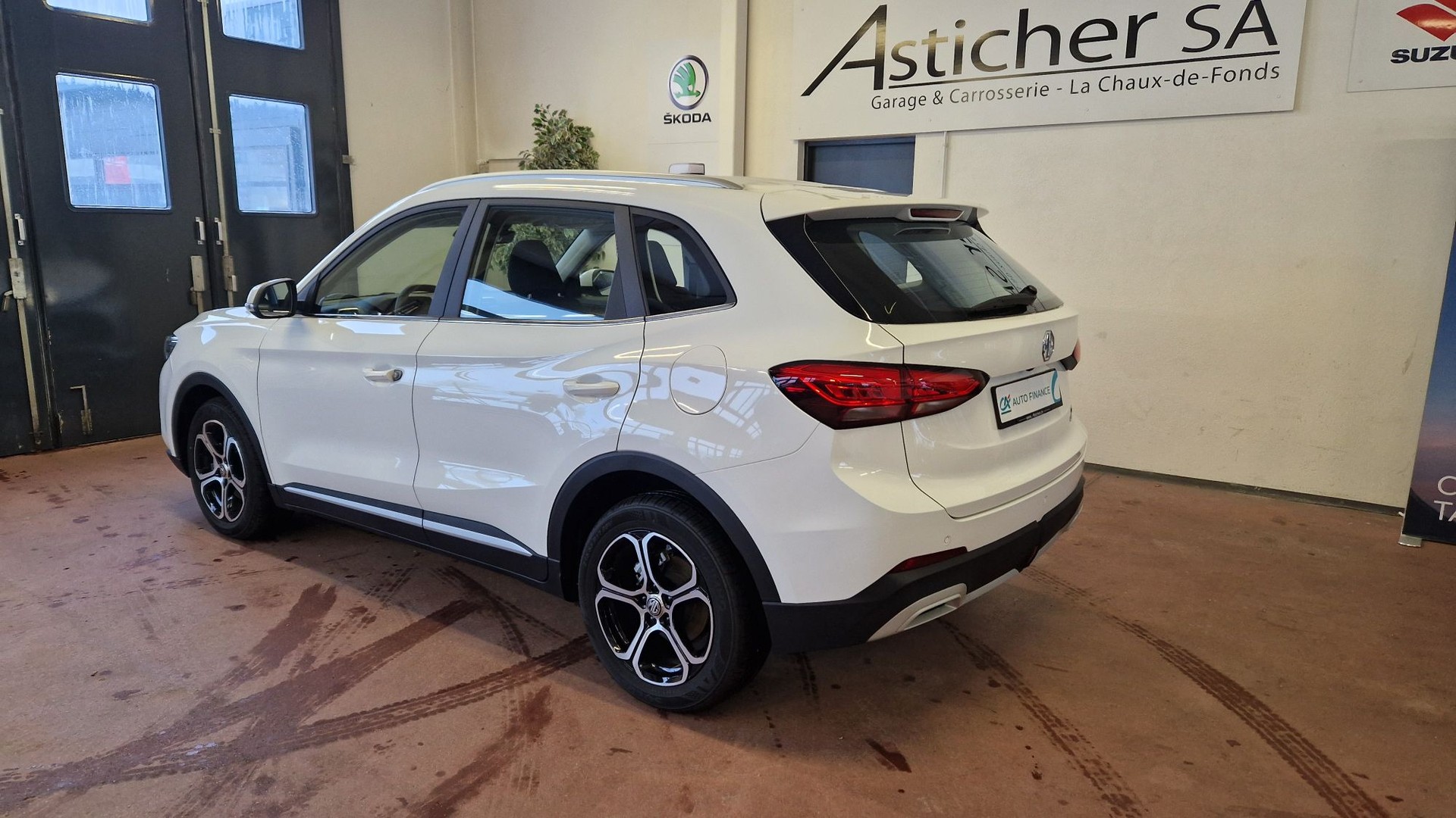 MG ZS 1.5 HEV Comfort-image-2