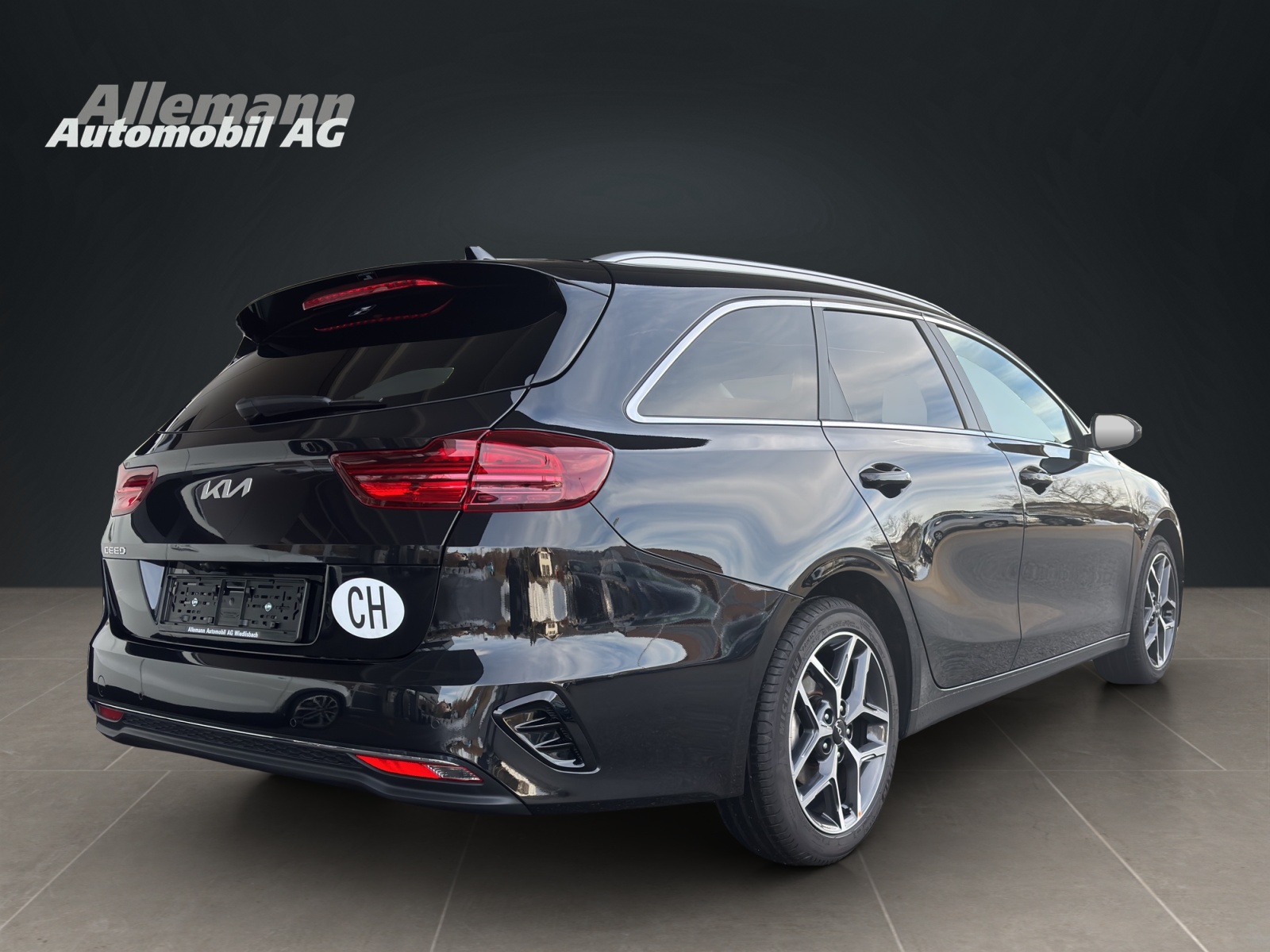 KIA Ceed SW 1.5 T-GDi Power-image-5