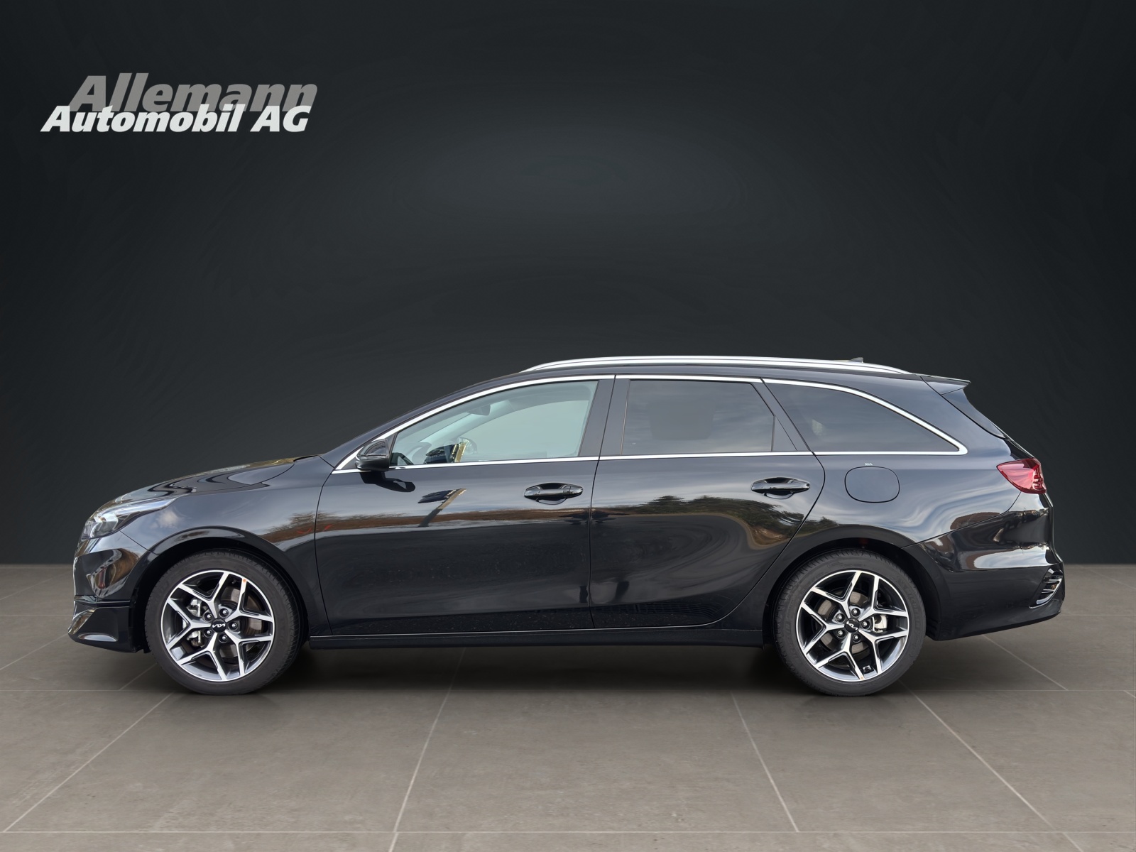 KIA Ceed SW 1.5 T-GDi Power-image-2