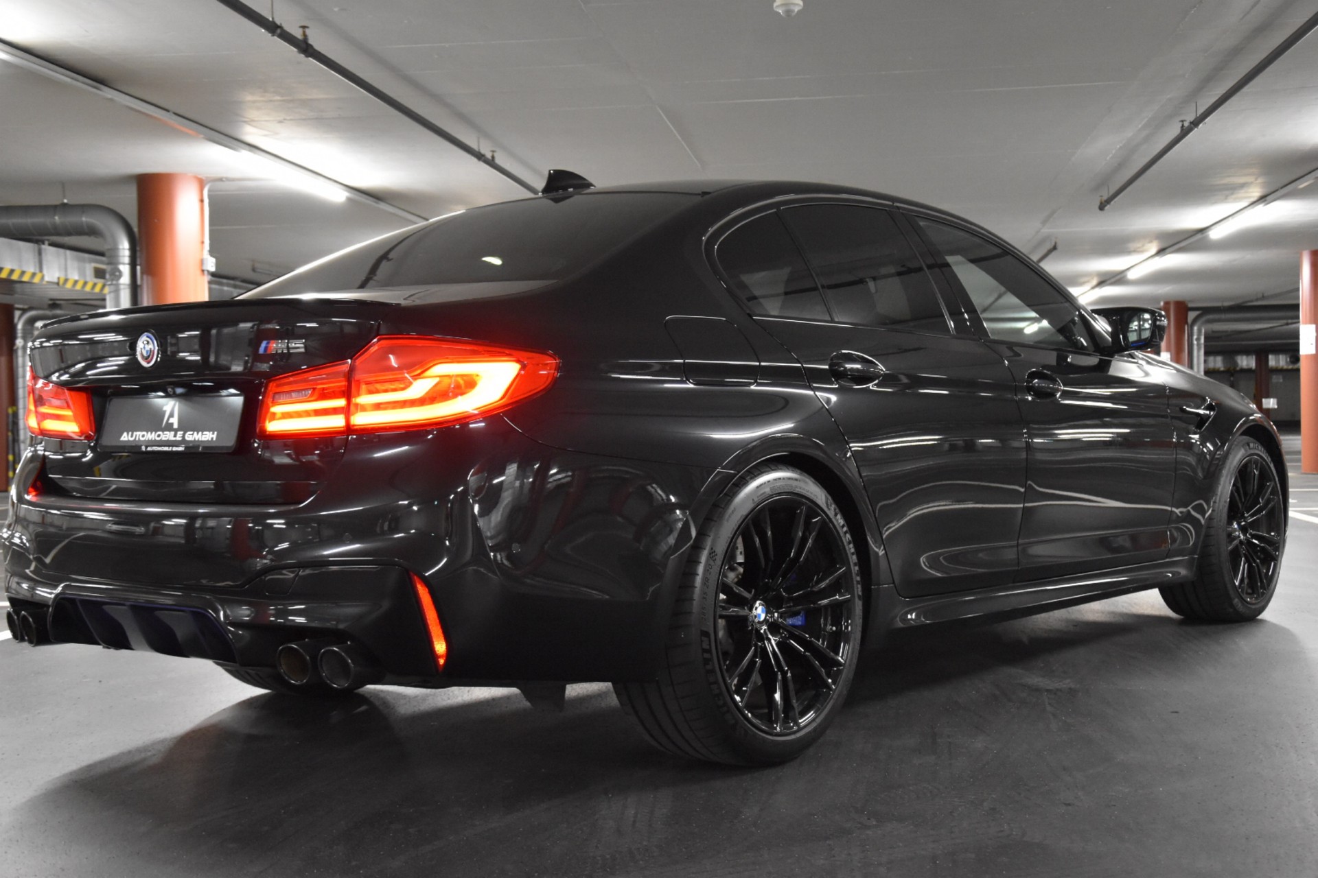 BMW M5 xDrive Drivelogic ***LIEBHABERFHRZEUG***-image-10
