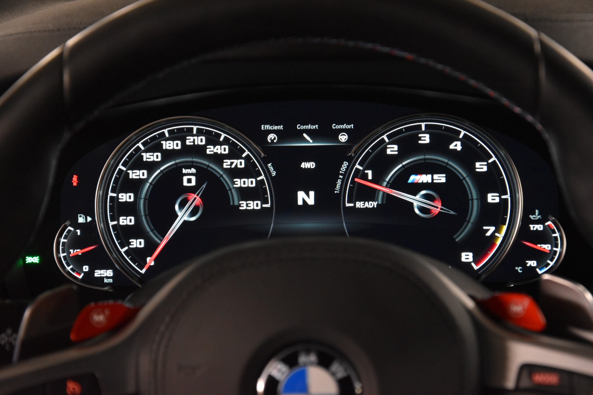 BMW M5 xDrive Drivelogic ***LIEBHABERFHRZEUG***-image-17