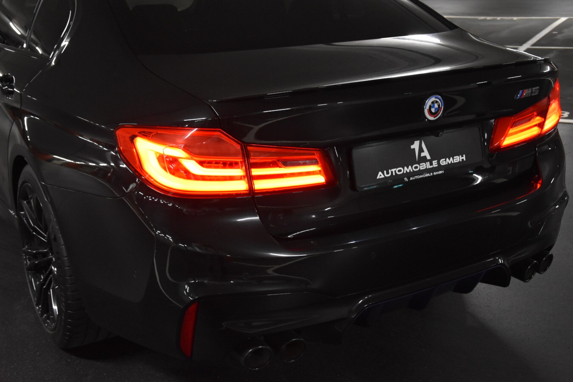 BMW M5 xDrive Drivelogic ***LIEBHABERFHRZEUG***-image-6