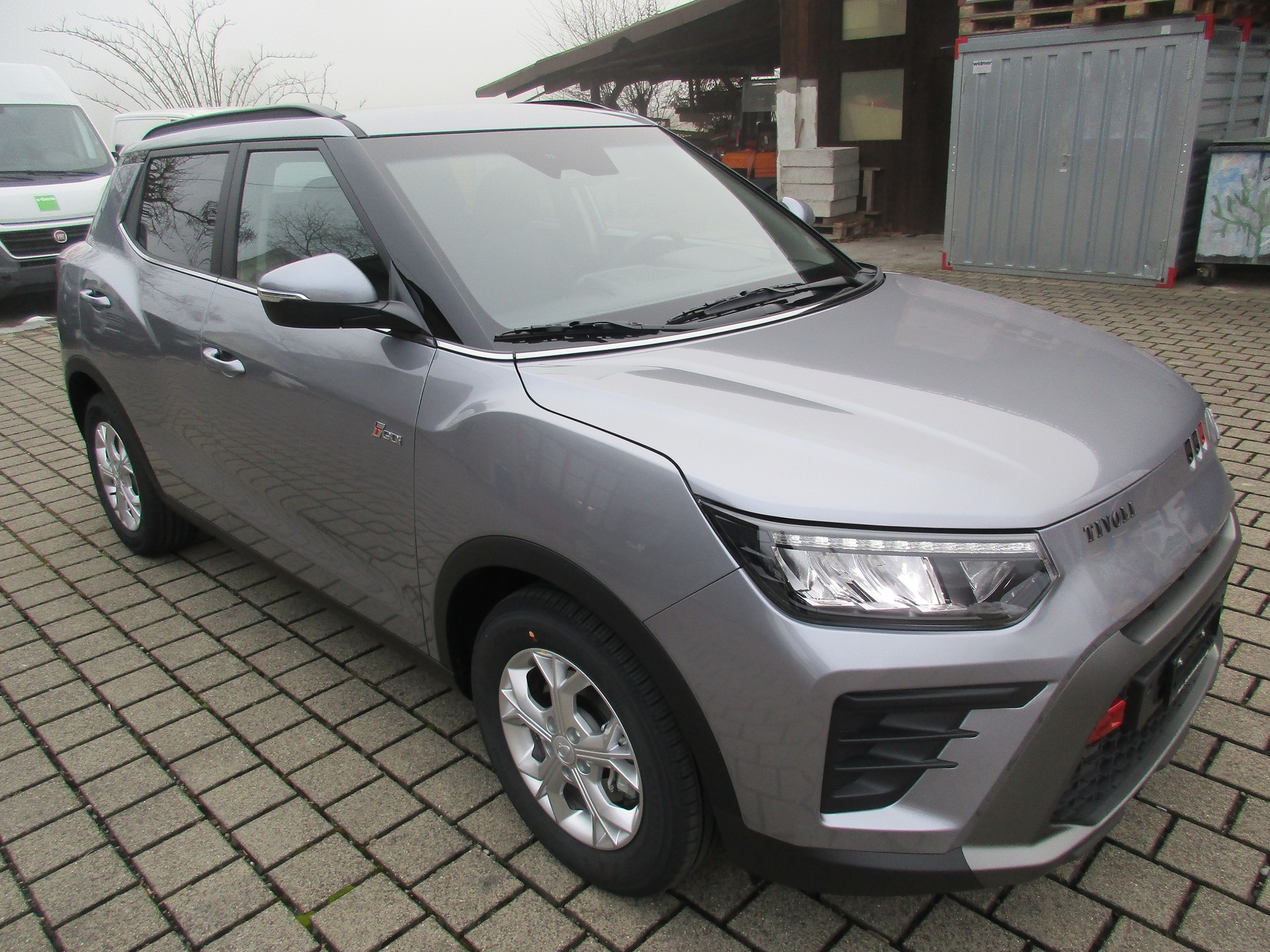 KGM-SsangYong Tivoli 1.5 T GDI Bronze 4WD Automat-image-3