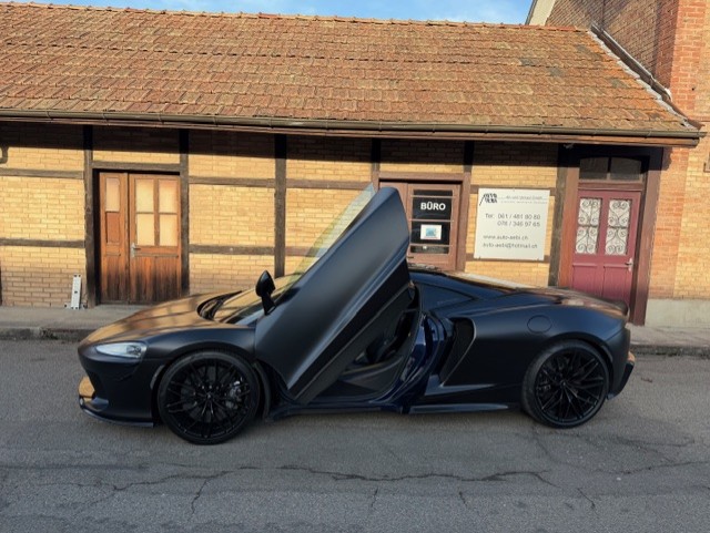 McLAREN GT Luxe-image-2