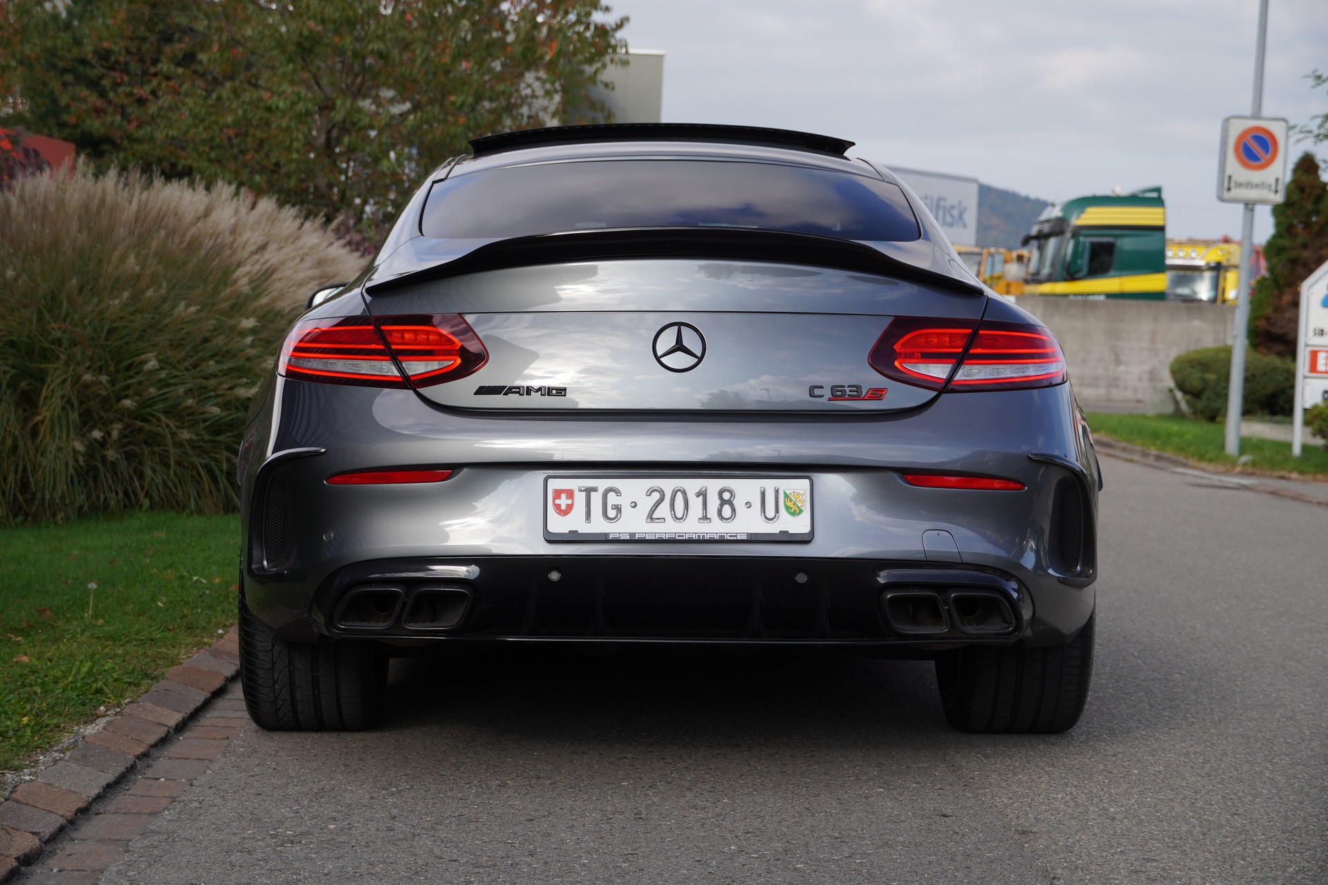 MERCEDES-BENZ C 63 S AMG 9G-tronic-image-3
