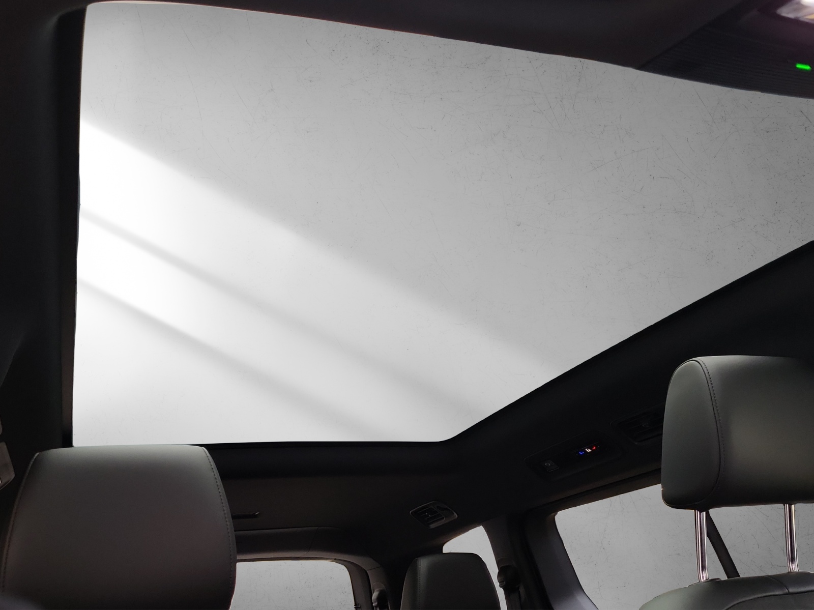 VW ID Buzz GTX LWB 340PS 4Motion-image-10