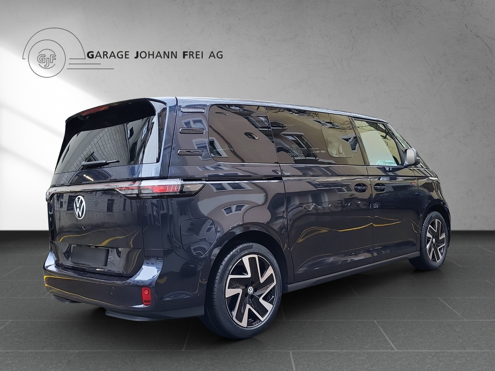 VW ID Buzz GTX LWB 340PS 4Motion-image-4