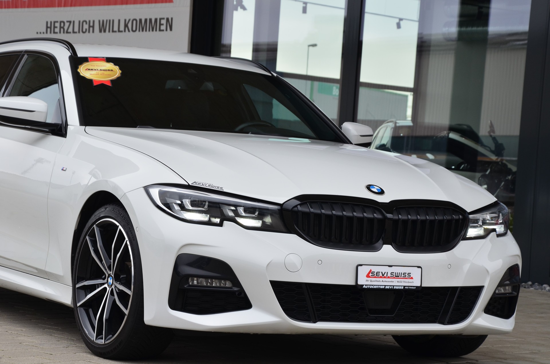 BMW 318d 48V Touring Pure M Sport Steptronic*Frisch ab MFK,1 Jahr oder 20'000km Garantie inkl.*-image-1