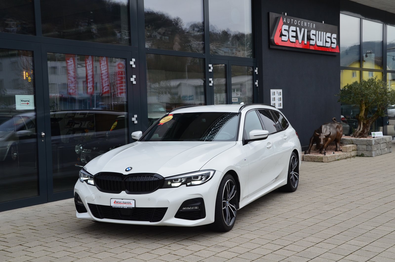 BMW 318d 48V Touring Pure M Sport Steptronic*Frisch ab MFK,1 Jahr oder 20'000km Garantie inkl.*-image-6