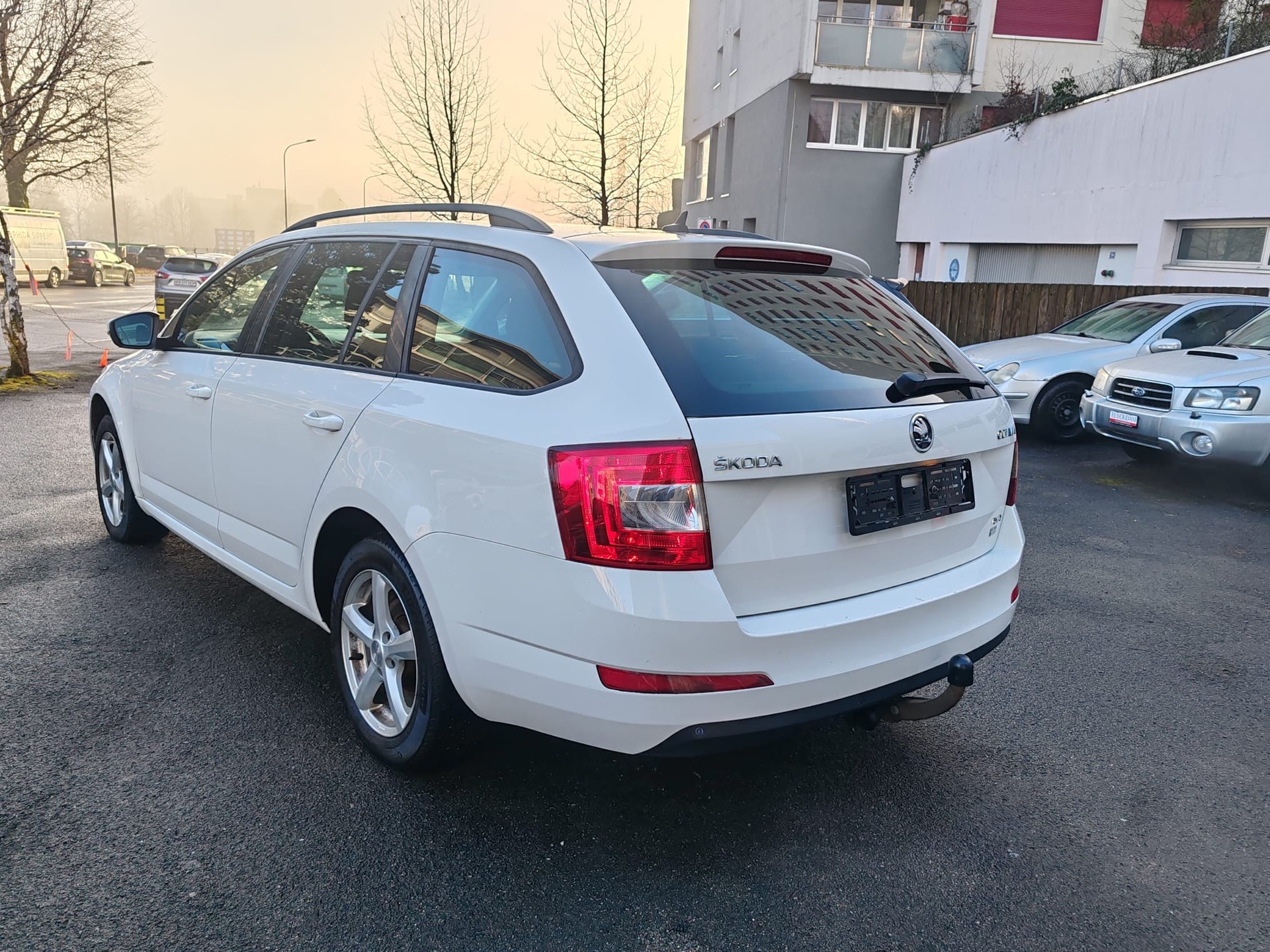 SKODA Octavia Combi 2.0 TDI Style 4x4 DSG-image-5