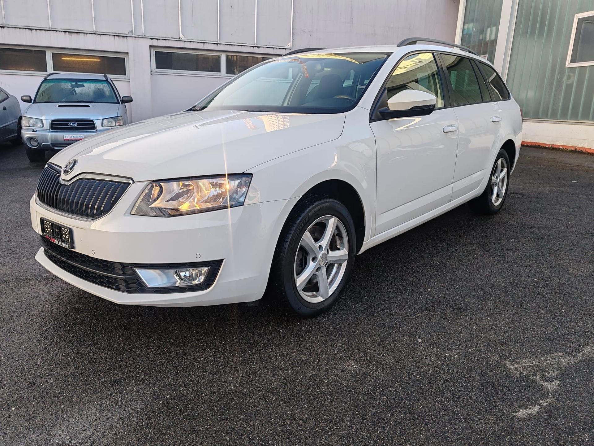 SKODA Octavia Combi 2.0 TDI Style 4x4 DSG-image-0