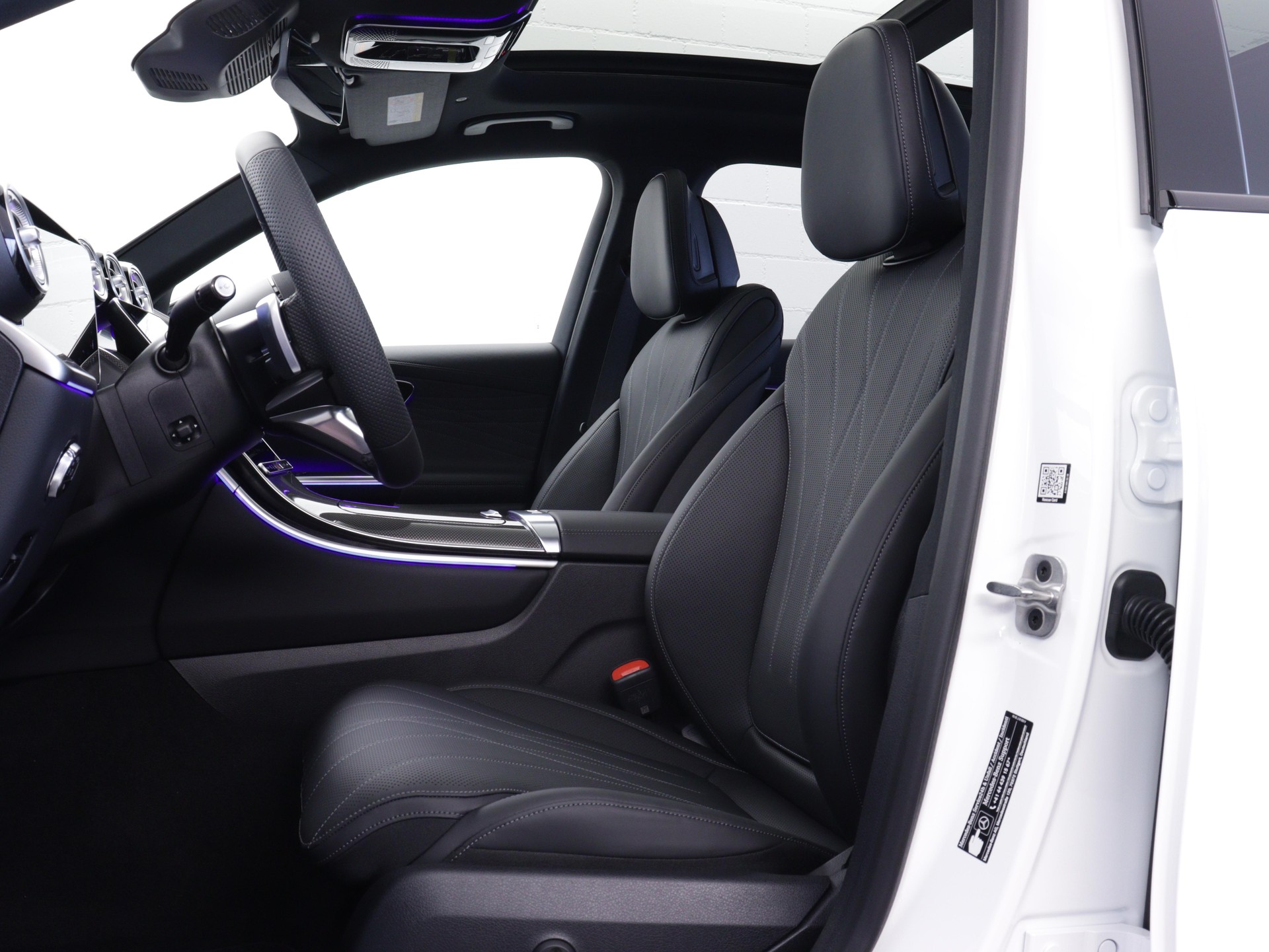 MERCEDES-BENZ GLC 220 d AMG Line 4matic-image-7