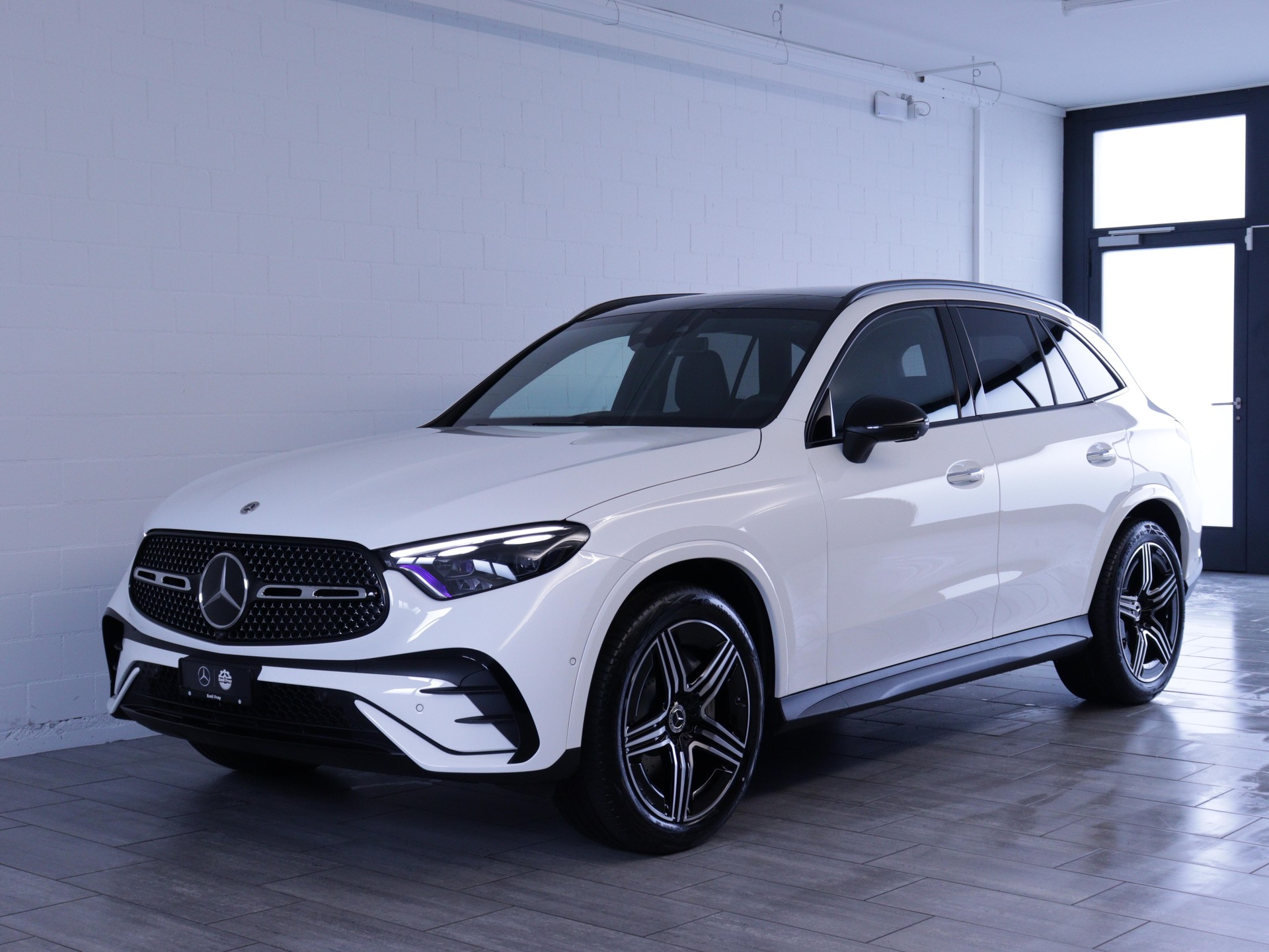 MERCEDES-BENZ GLC 220 d AMG Line 4matic-image-0