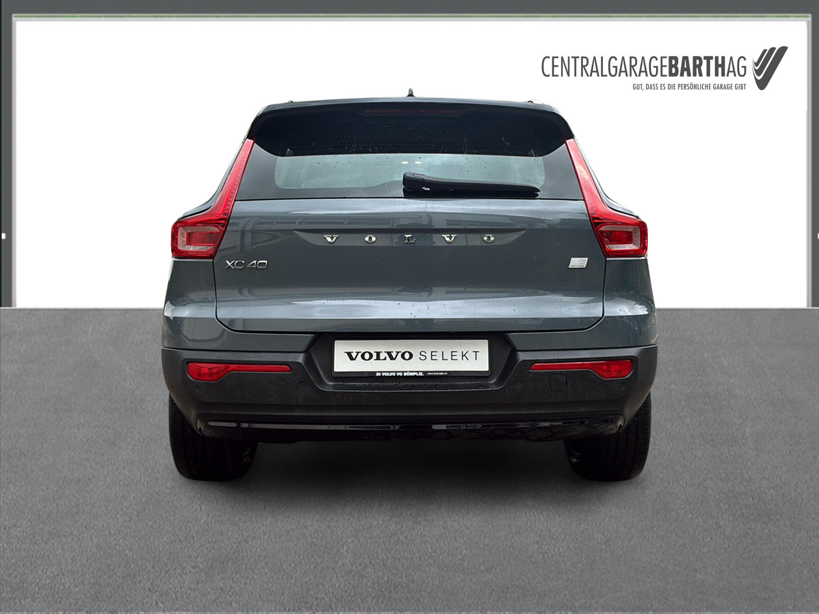 VOLVO XC40 P8 R-Design AWD-image-6