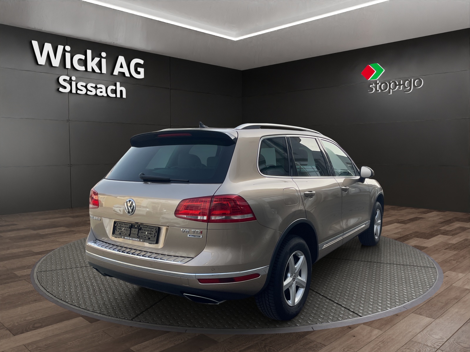 VW Touareg 3.0 TDI BlueMotion Technology Tiptronic-image-4