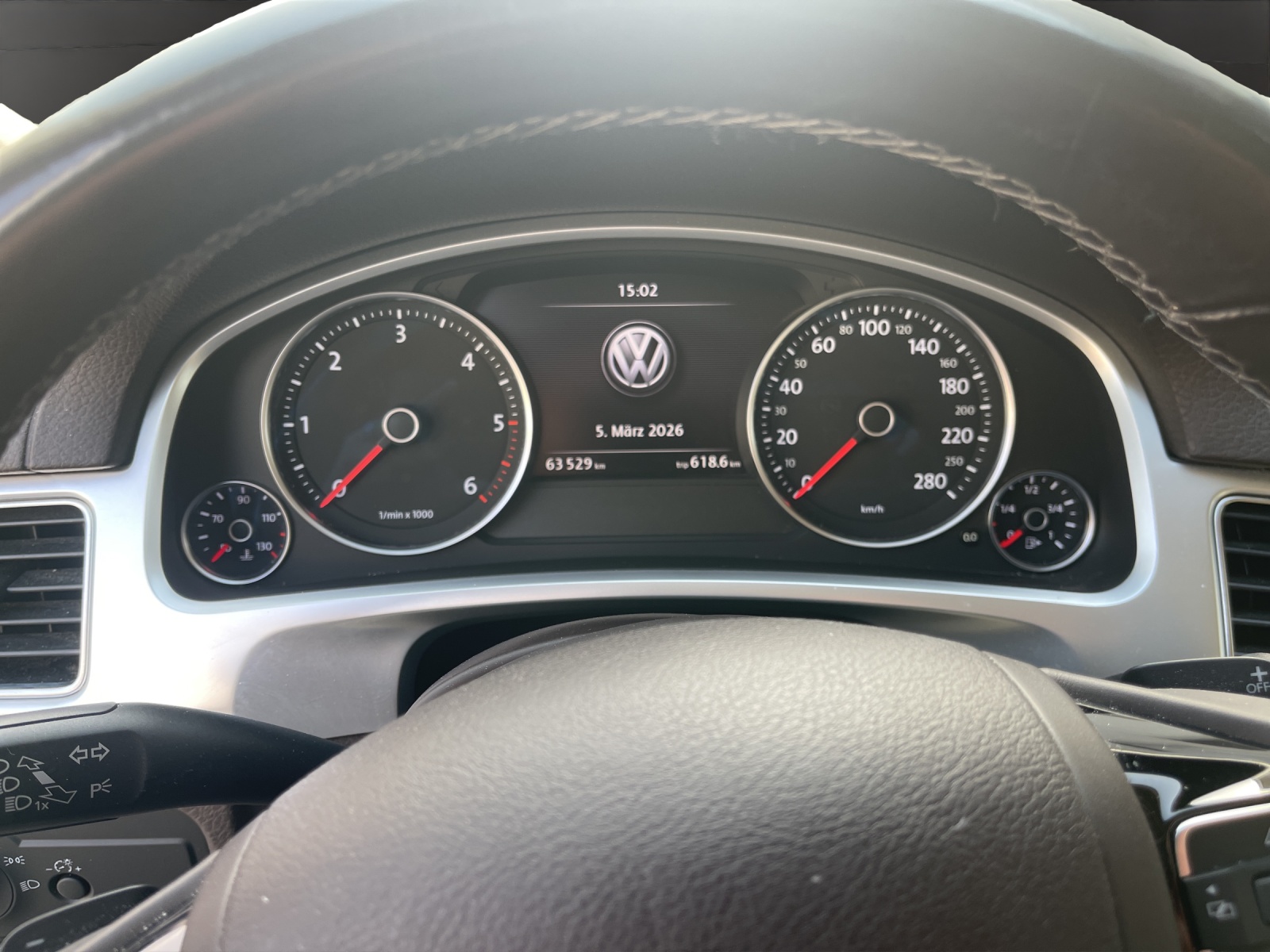 VW Touareg 3.0 TDI BlueMotion Technology Tiptronic-image-10
