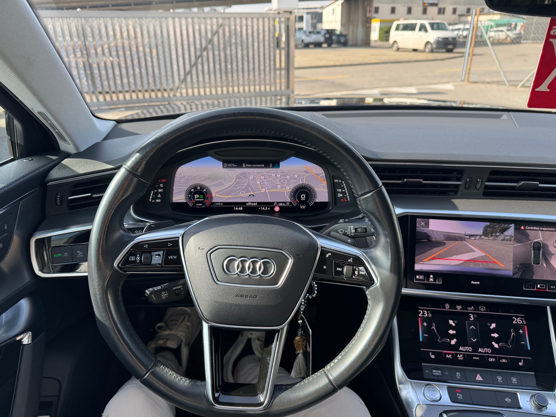 AUDI A6 Avant 40 TDI Sport Attraction quattro S-tronic-image-17