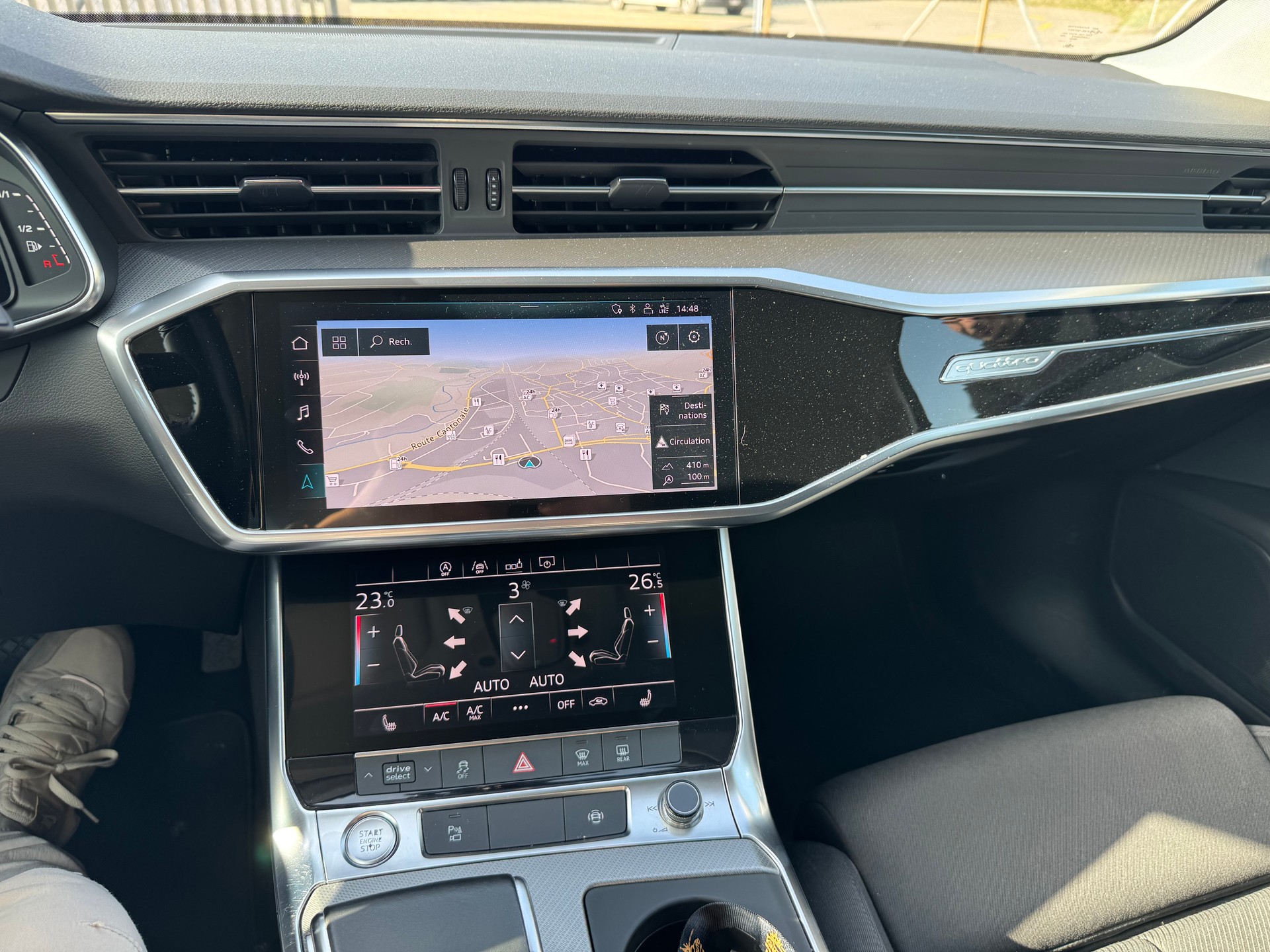 AUDI A6 Avant 40 TDI Sport Attraction quattro S-tronic-image-13
