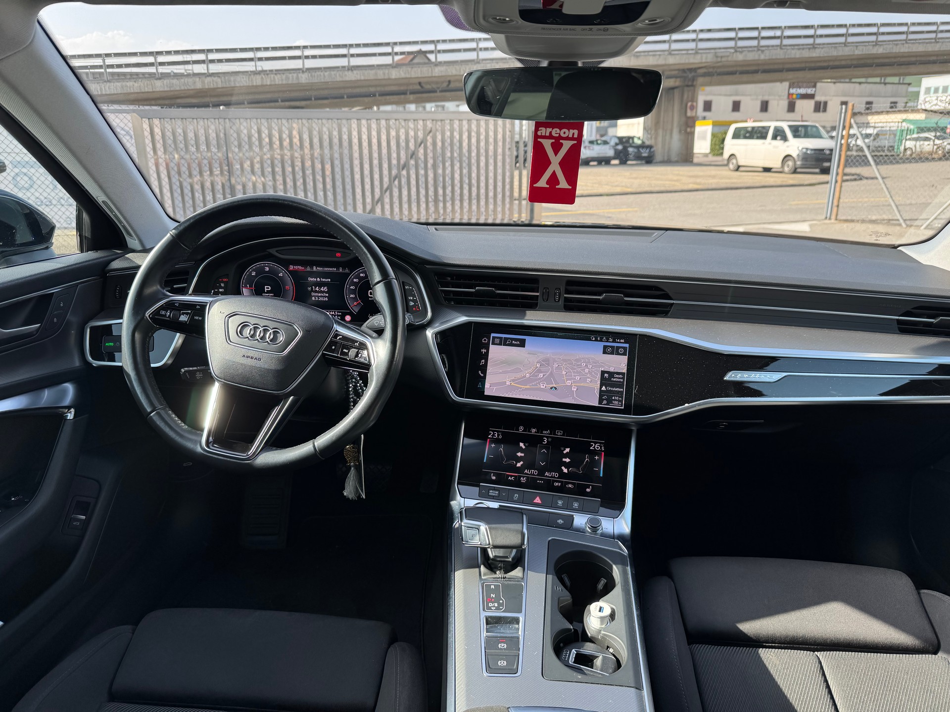 AUDI A6 Avant 40 TDI Sport Attraction quattro S-tronic-image-9