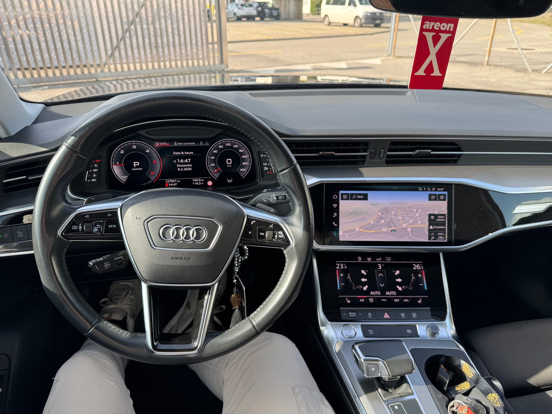 AUDI A6 Avant 40 TDI Sport Attraction quattro S-tronic-image-12