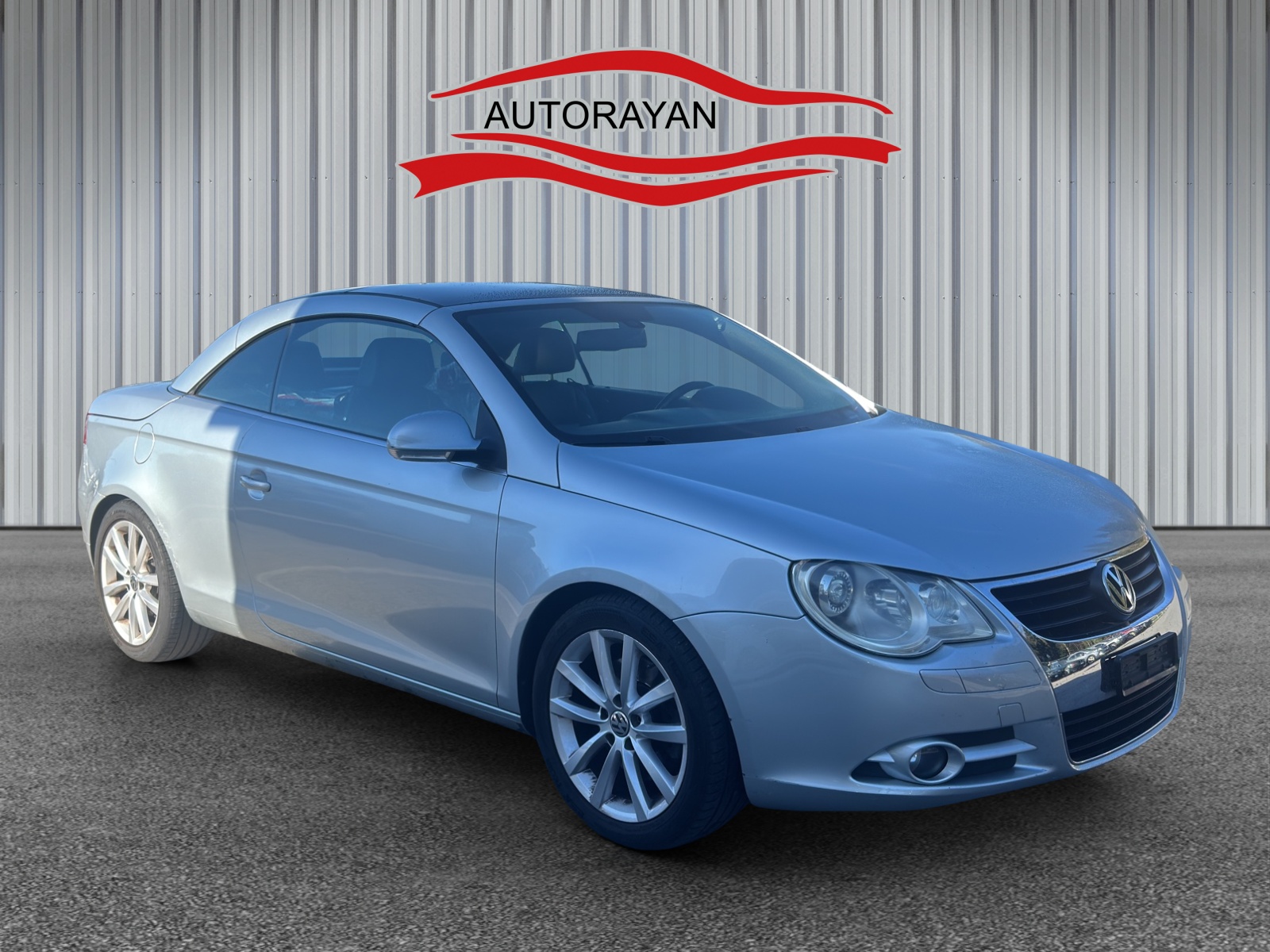 VW Eos 2.0 FSI Turbo-image-2