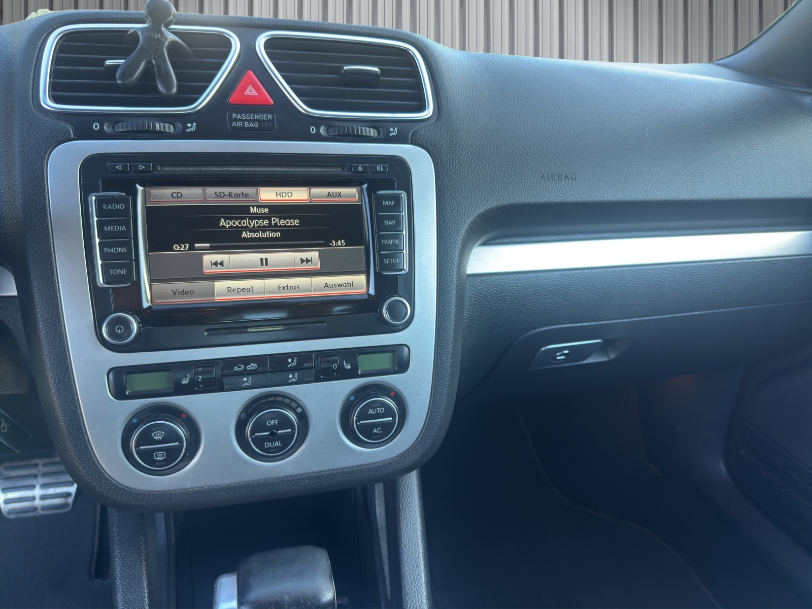 VW Eos 2.0 FSI Turbo-image-7