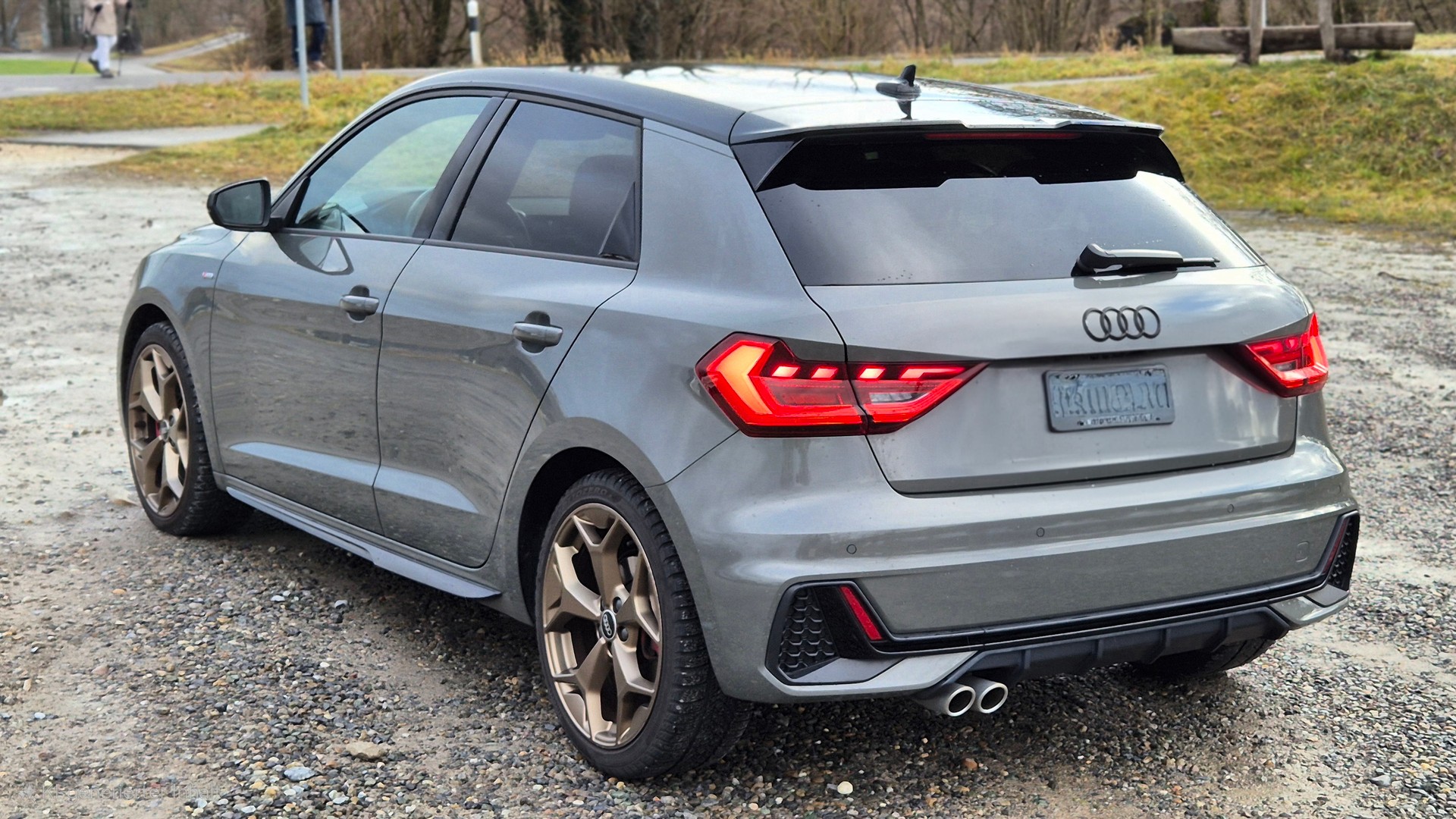 AUDI A1 Sportback 40 TFSI S Line S-tronic, Vollausstattung, Sonos, Dämpfer, Keyless-image-1