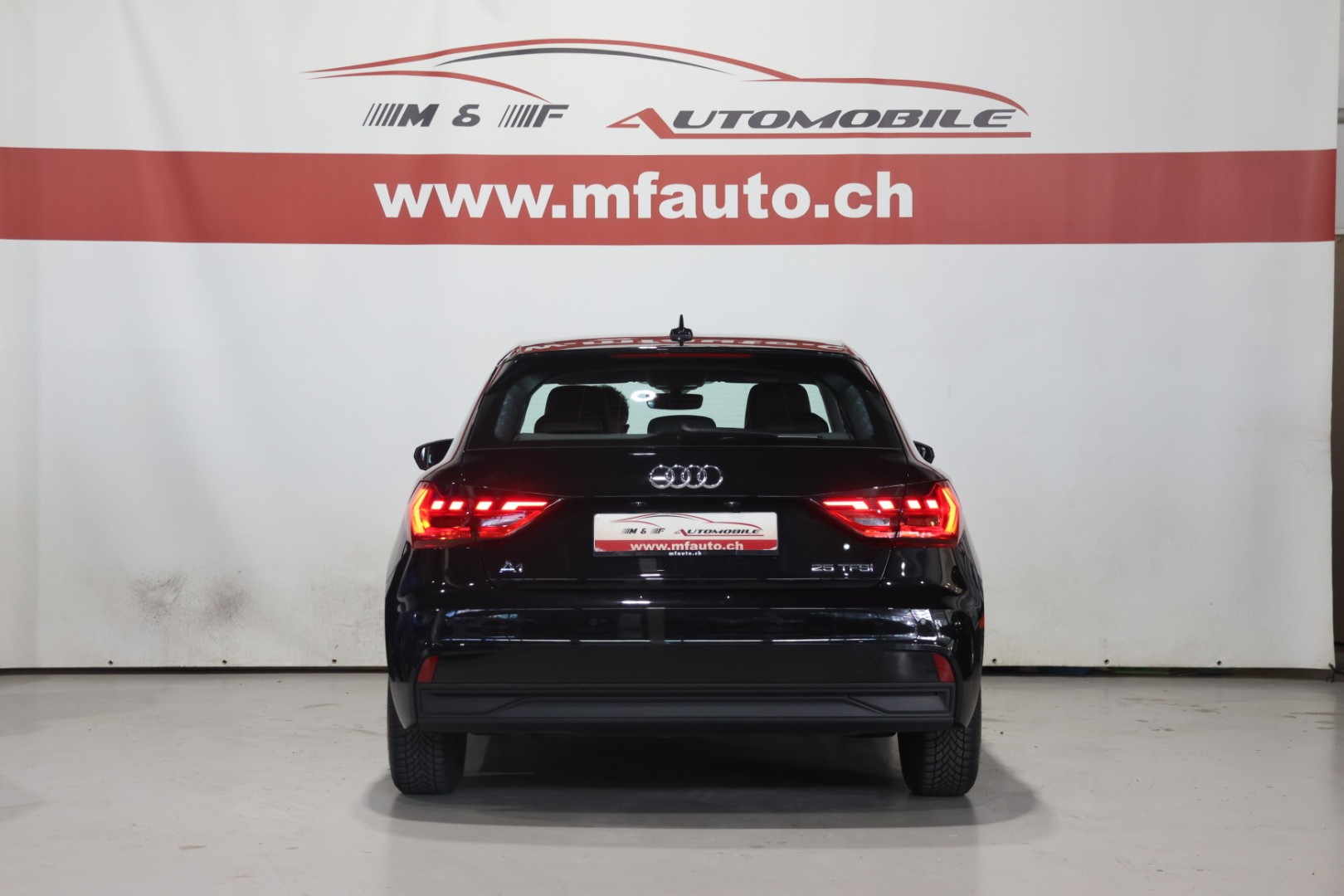 AUDI A1 Sportback 1.0 25 TFSI S-Tronic-image-5