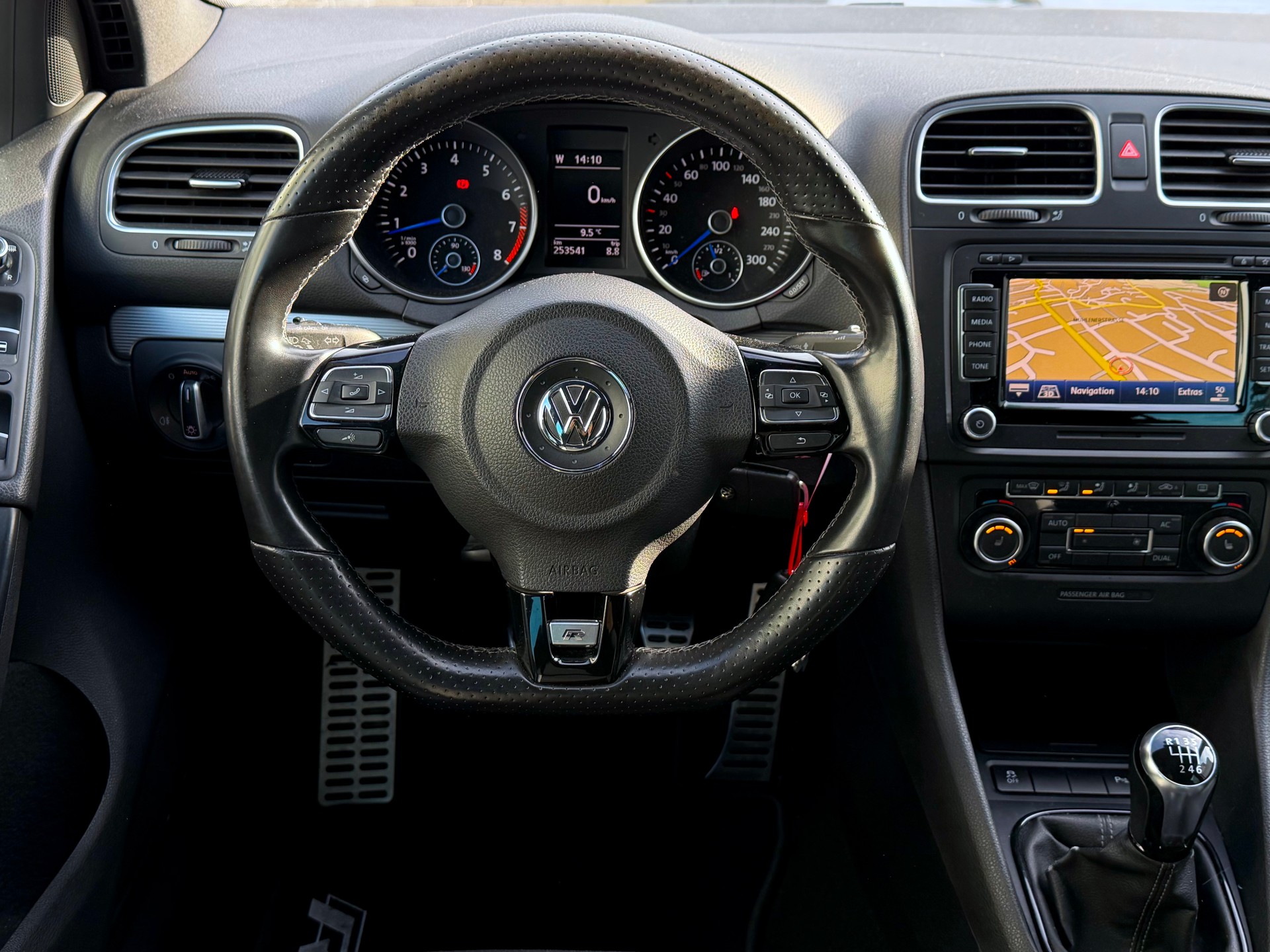 VW Golf 2.0 TSI R 4Motion | Carpi 308PS-image-10