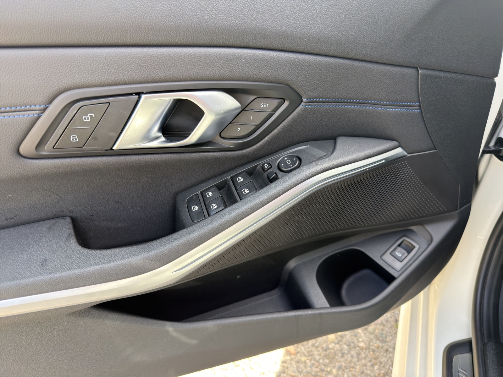 BMW 320d xDr 48V T M SportPro-image-19